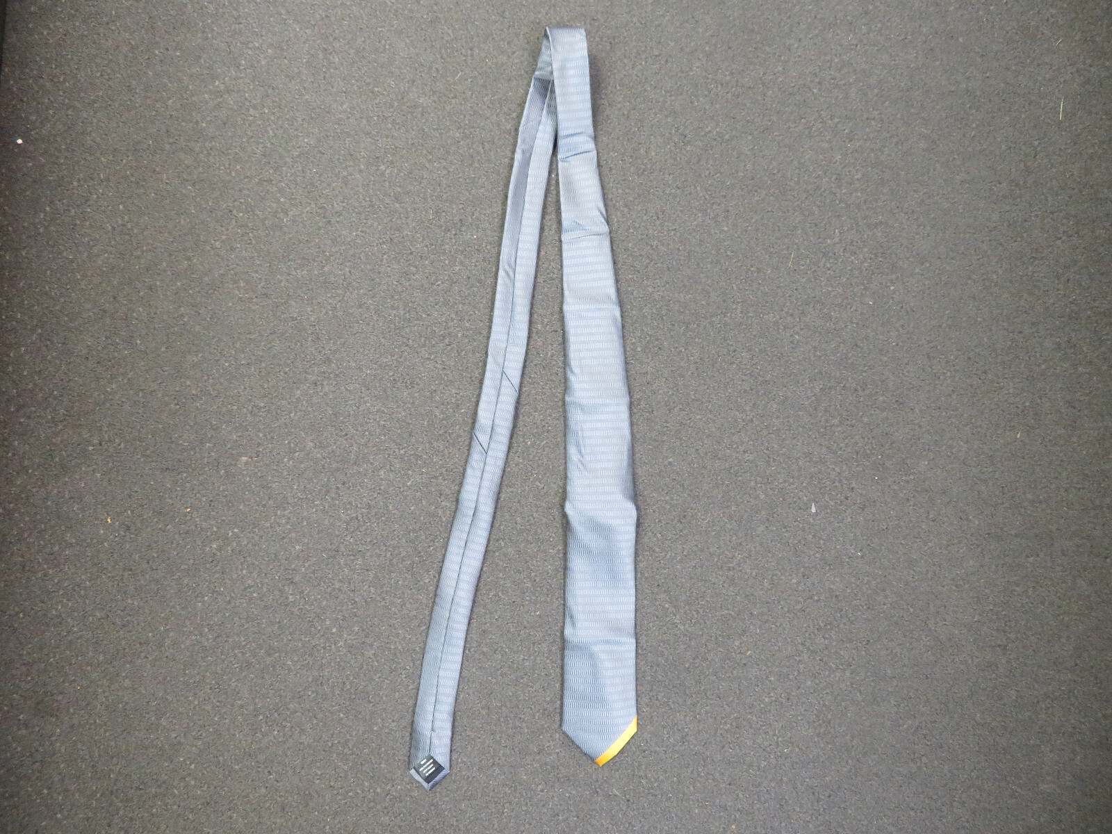 BRAND NEW--McDonalds Manager/Employee Men Neck Tie (Grey/Gold Tip) MC601