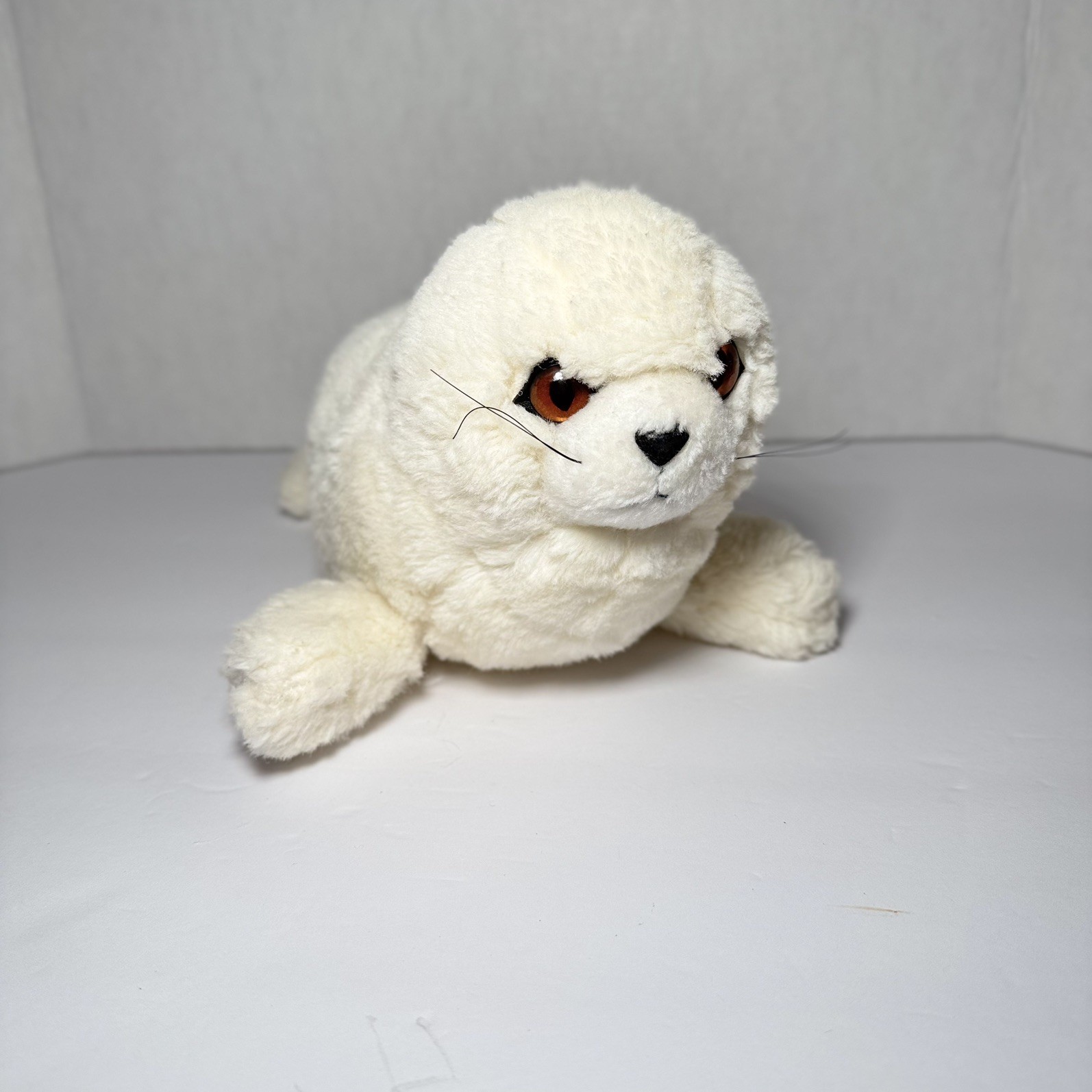 Vintage 1985 24K Polar Puff Snow Seal Plush 12