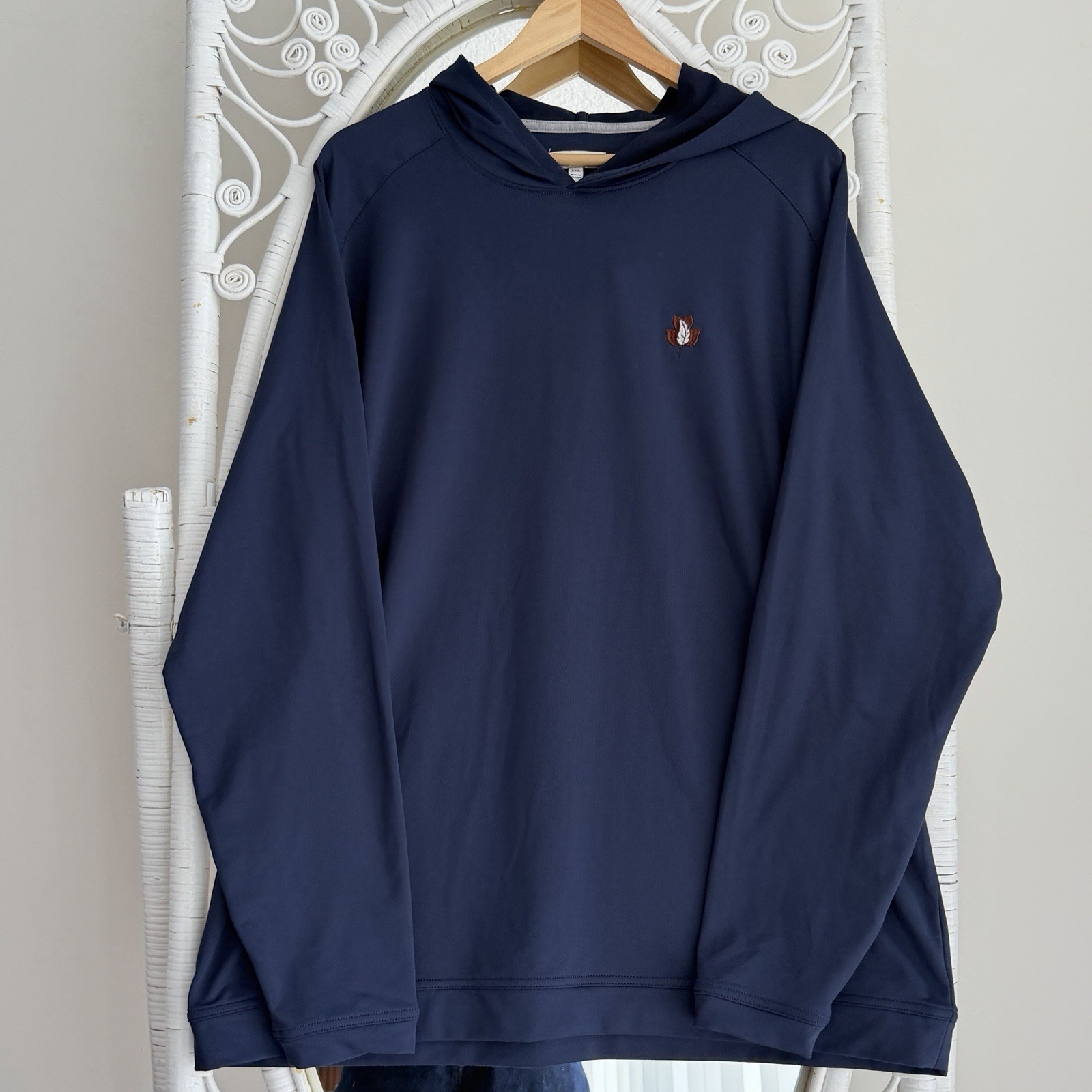 Peter Millar Pine Performance Hoodie Mens XXL Navy Crown Sport Golf Club Leaf Peter Millar Pine Performance Hoodie Mens XXL Navy Crown Sport Golf Club Leaf