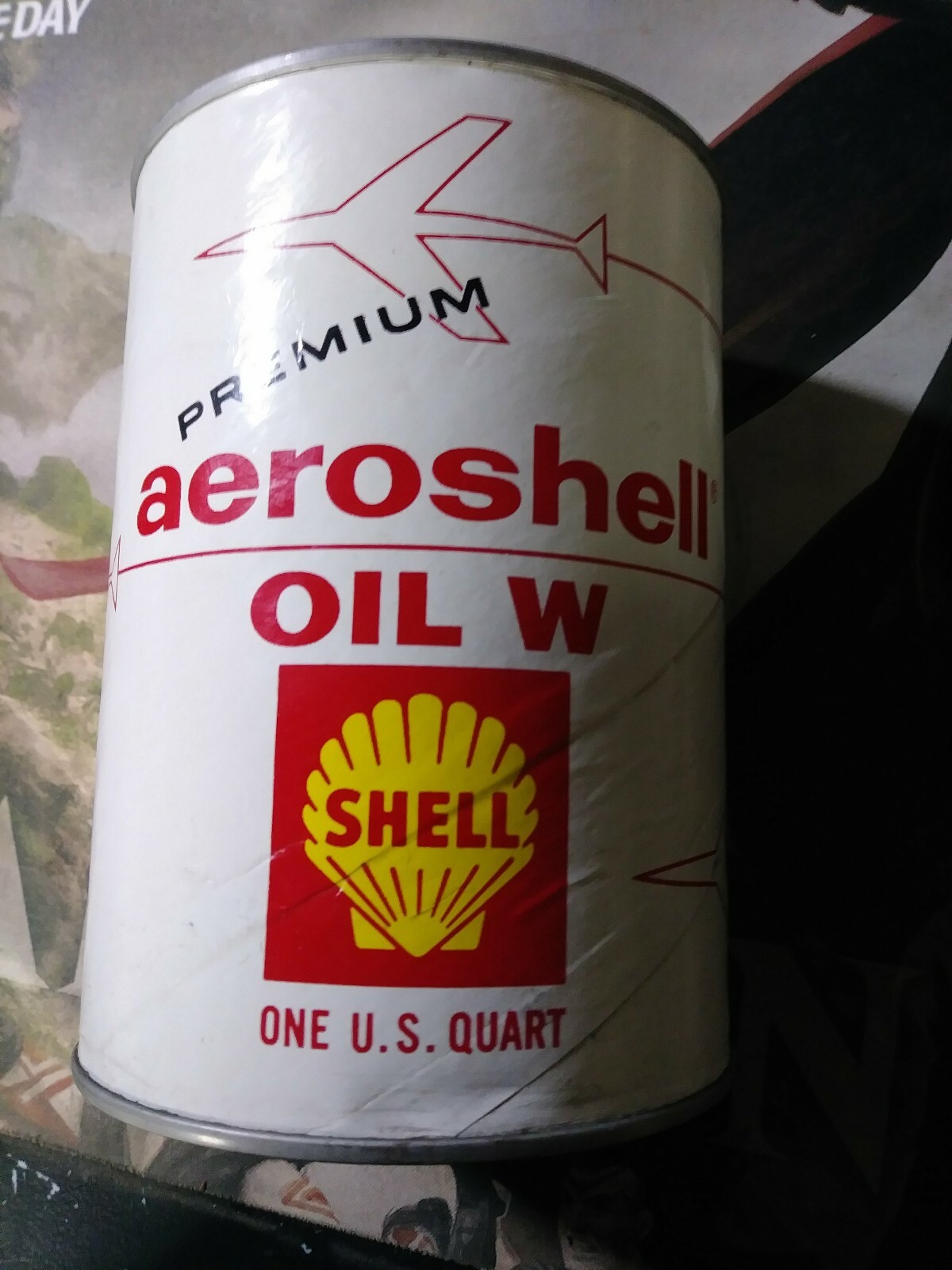 Vintage Premium Aeroshell Oil W One U.S Quart Grade 65 SAE 20W30 Vintage Premium Aeroshell Oil W One U.S Quart Grade 65 SAE 20W30