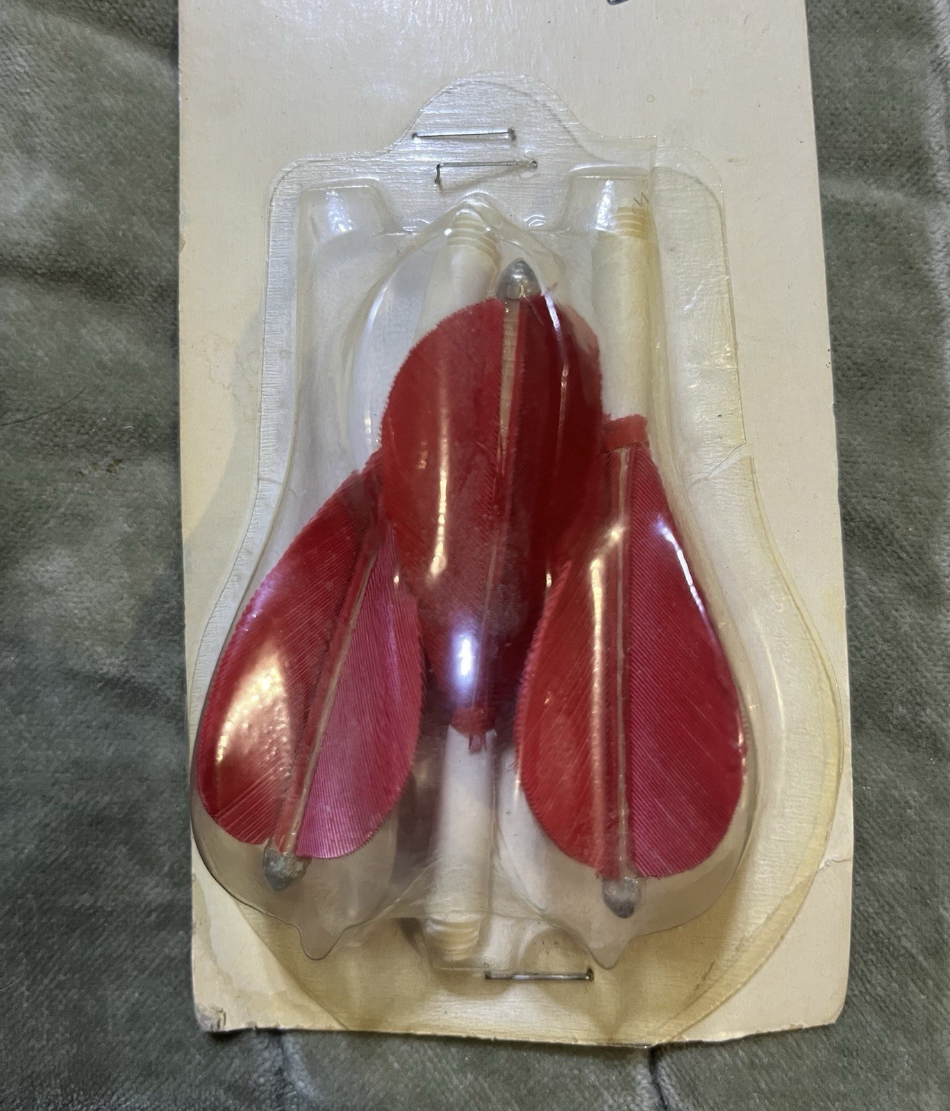 Vintage Feather Dart Flights From The 1960’s-1970’s Vintage Feather Dart Flights From The 1960’s-1970’s