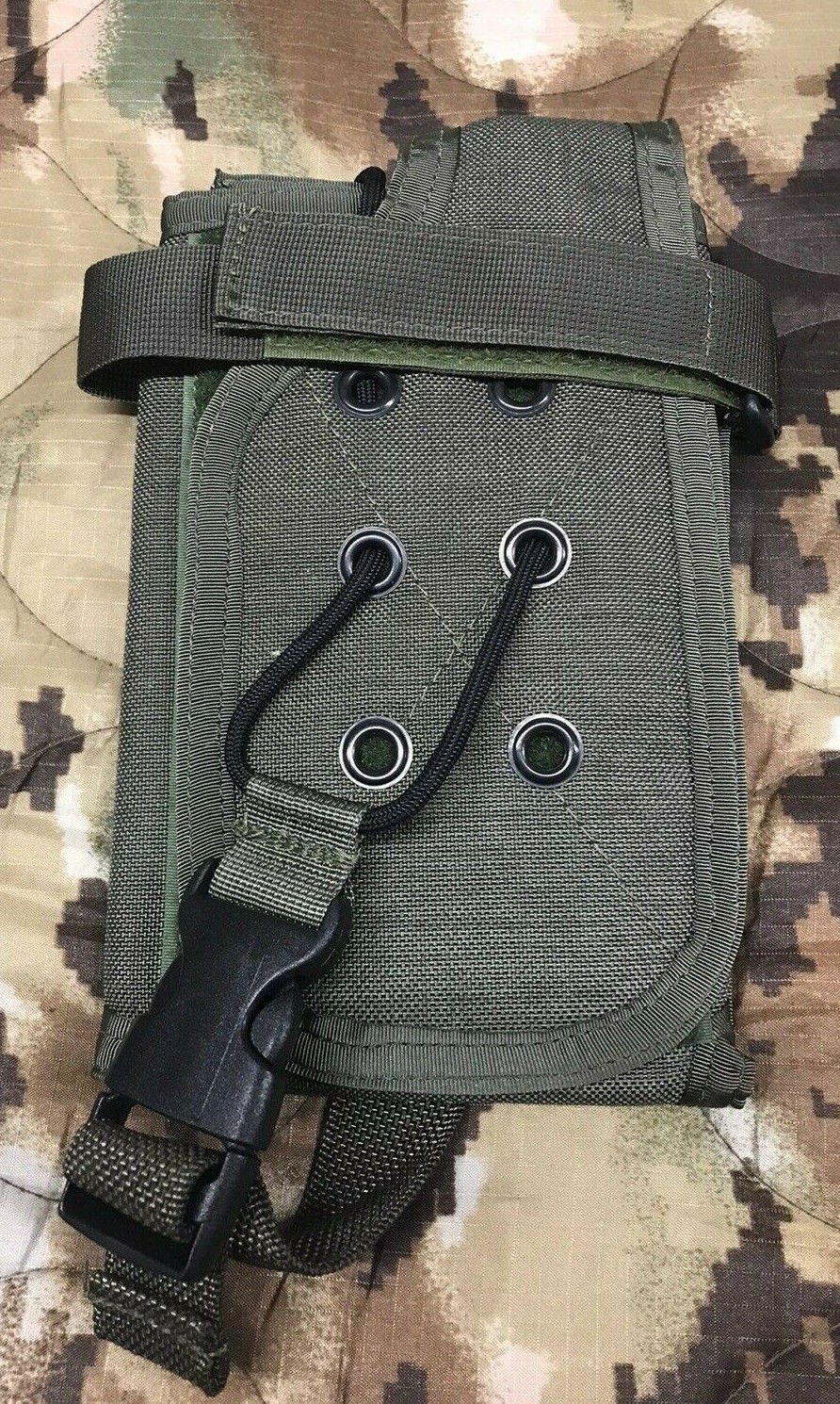 PARACLETE  Universal Radio Pouch Large Pre MSA Smoke Green MOLLE NOS