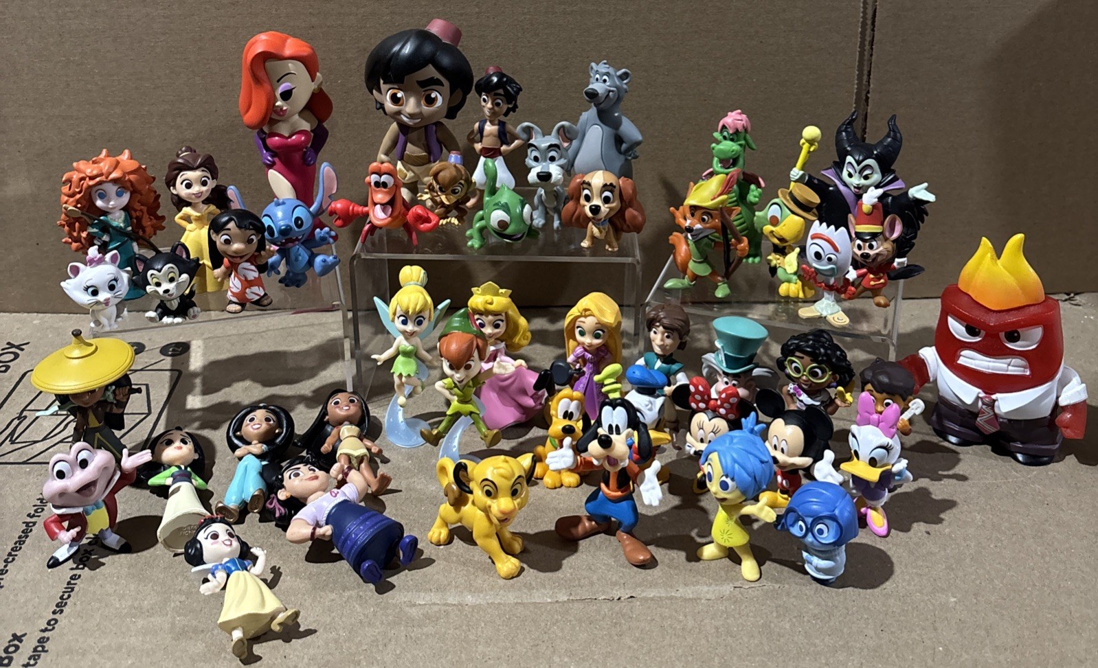 Huge Disney Figures Lot 40+ Princess Villains Classic Characters Toy Bundle Huge Disney Figures Lot 40+ Princess Villains Classic Characters Toy Bundle