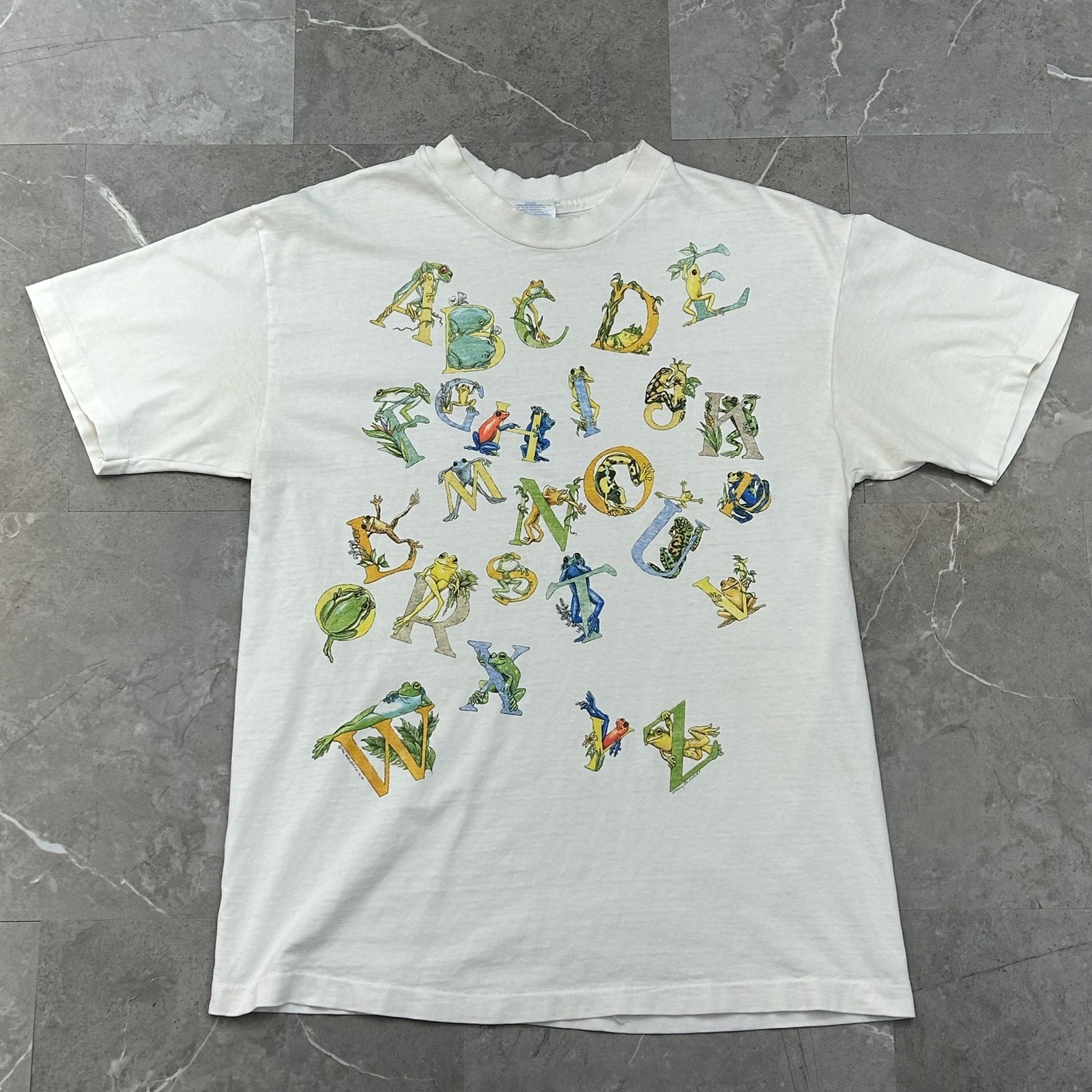 90s Vintage ABC Frogs Graphic Tee Mens Medium Teacher Animals Nature Shirt 90s Vintage ABC Frogs Graphic Tee Mens Medium Teacher Animals Nature Shirt