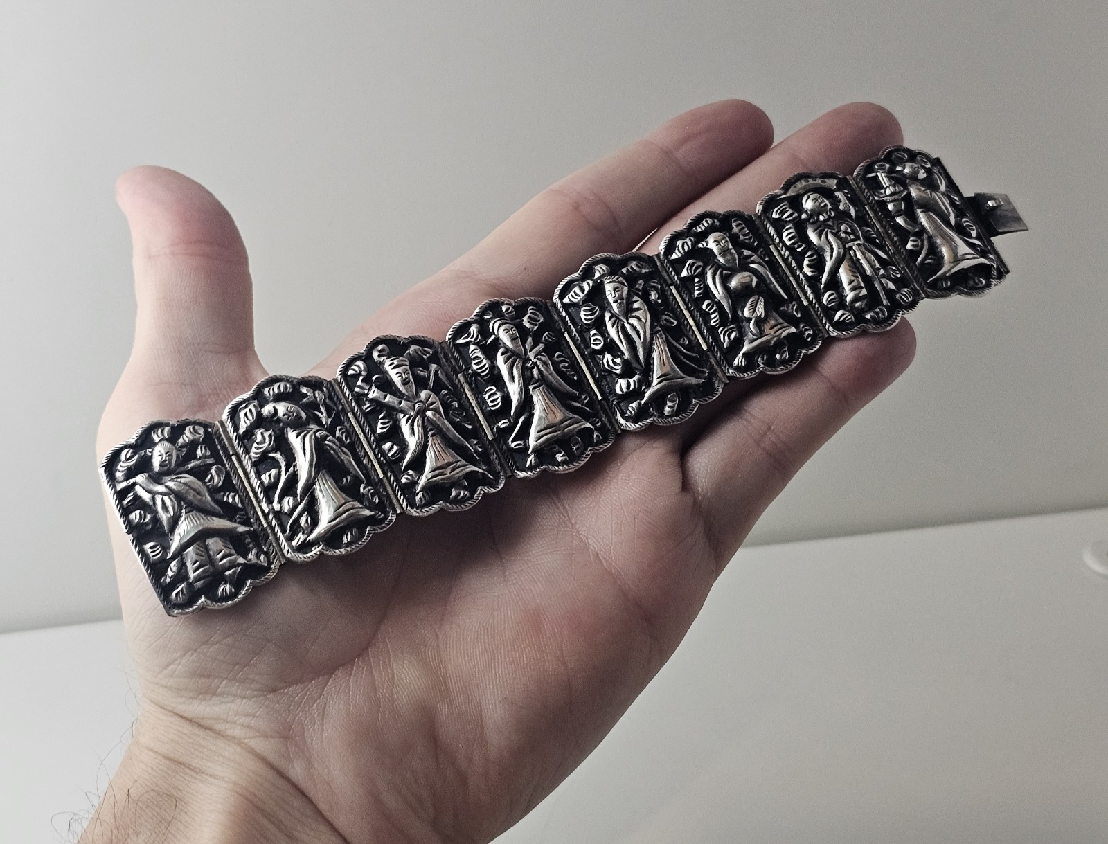 VTG Chinese Immortals Vintage Export Sterling Silver Bracelet 8 Panel 40 grams 