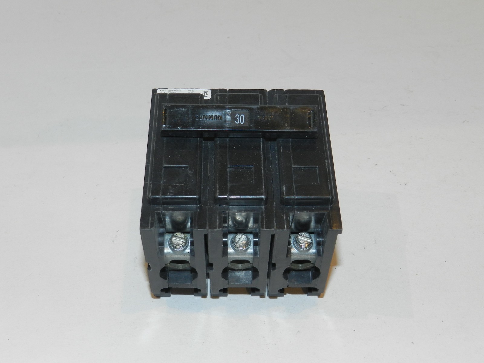 Eaton Cutler Hammer Westinghouse BAB3030H Circuit Breaker 3 Pole 30 Amp NEW Eaton Cutler Hammer Westinghouse BAB3030H Circuit Breaker 3 Pole 30 Amp NEW