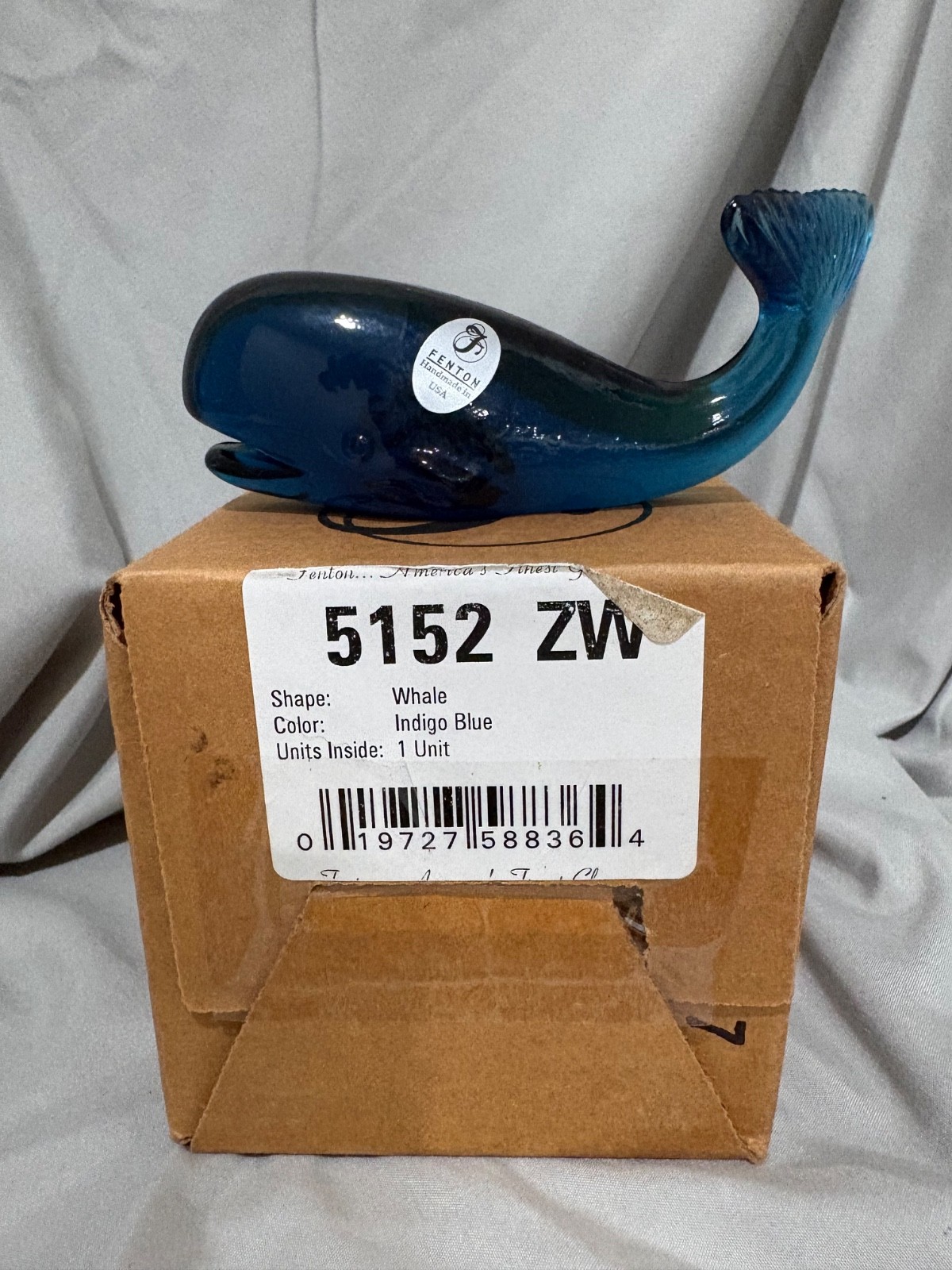 Fenton 5152 ZW Indigo Blue Glass Whale Figurine NIB, sticker Fenton 5152 ZW Indigo Blue Glass Whale Figurine NIB, sticker