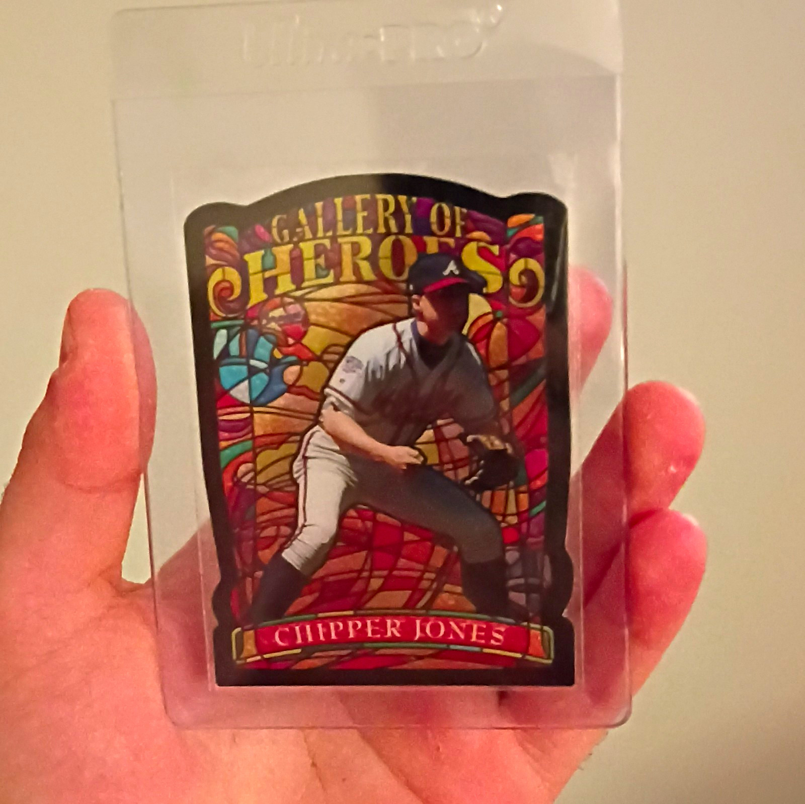 Topps 1998 Gallery Insert Gallery of Heroes GH12 Chipper Jones Braves Topps 1998 Gallery Insert Gallery of Heroes GH12 Chipper Jones Braves
