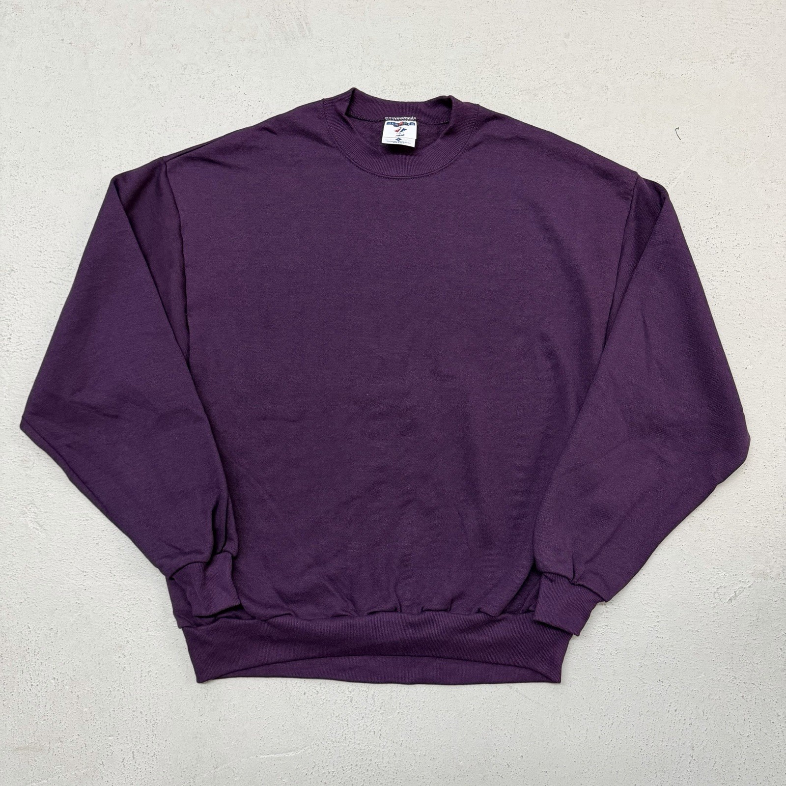 Vintage Jerzees Blank Plum Purple Crewneck Sweatshirt Men’s L 90s NOS USA Made Vintage Jerzees Blank Plum Purple Crewneck Sweatshirt Men’s L 90s NOS USA Made