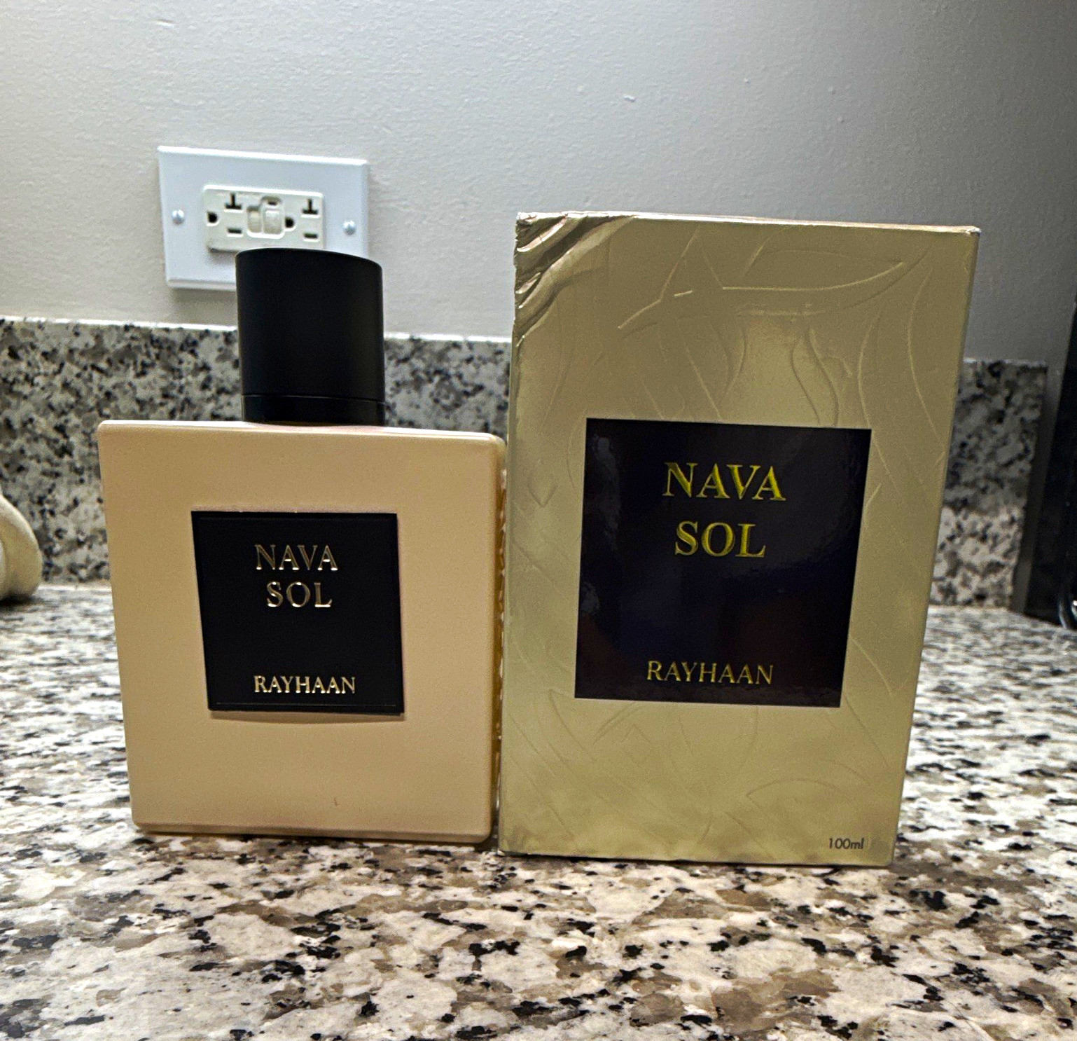Rayhaan Nava Sol Eau de Parfum Spray, 100 ml (Regular Size) Brand New Rayhaan Nava Sol Eau de Parfum Spray, 100 ml (Regular Size) Brand New