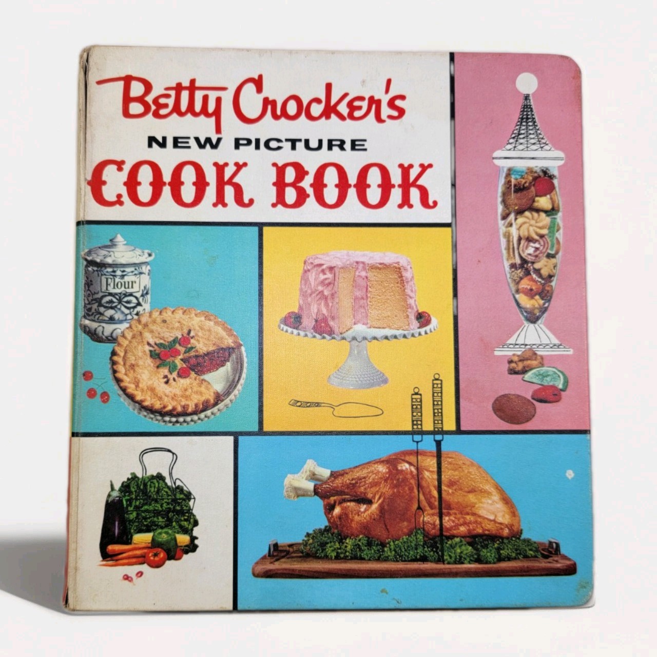 Betty Crocker's New Picture Cookbook 1961 1st Edition Vintage 5 Ring Binder VGC
