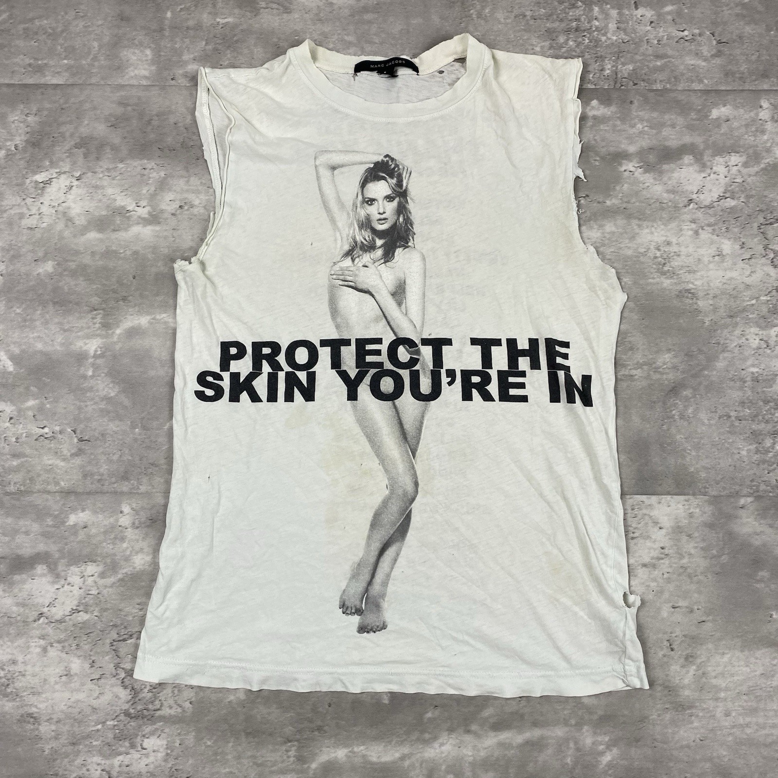 vintage Marc Jacobs Protect the Skin You\'re In Winona Ryder t shirt y2k thrashed vintage Marc Jacobs Protect the Skin You\'re In Winona Ryder t shirt y2k thrashed