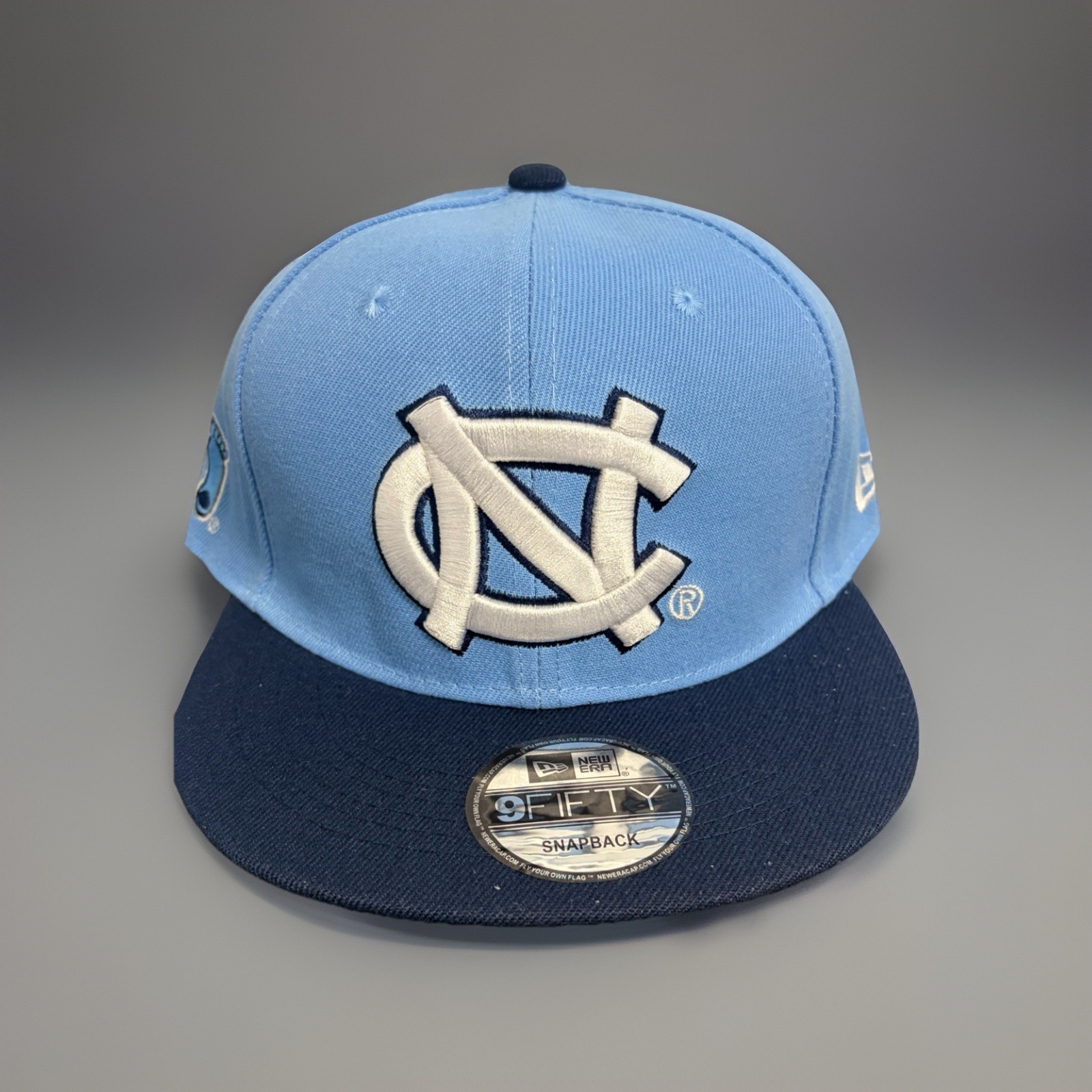North Carolina Tarheels New Snapback Blue Flat Adjustable Embroidered Logo Hat North Carolina Tarheels New Snapback Blue Flat Adjustable Embroidered Logo Hat