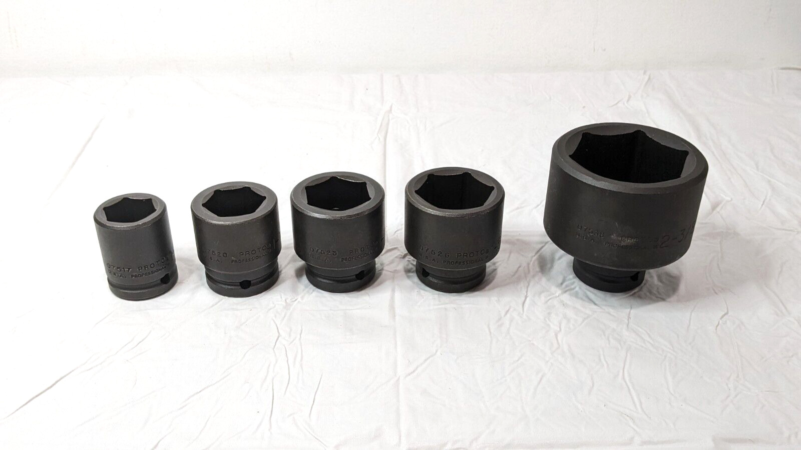 PROTO 5 Piece Socket Set J73104 INCOMPLETE