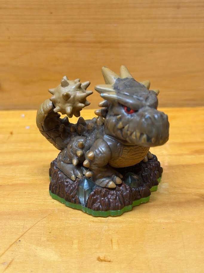Low Price Skylanders Spyro's Adventure All Figures US Shipping Free If $35+