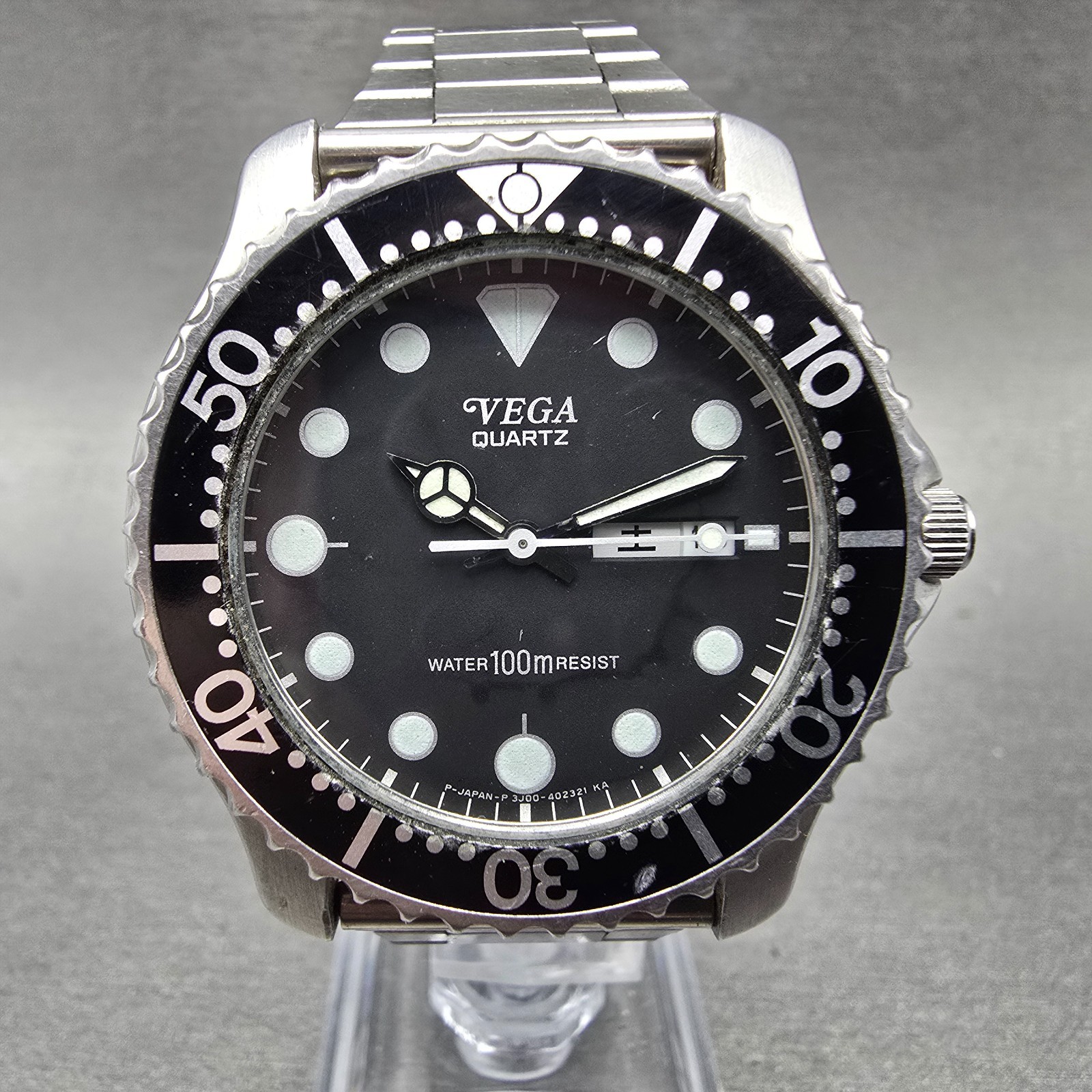 Citizen Vega Dive Watch Men 40mm Black Dial Steel Daydate 3J00-397037 NewBattery Citizen Vega Dive Watch Men 40mm Black Dial Steel Daydate 3J00-397037 NewBattery