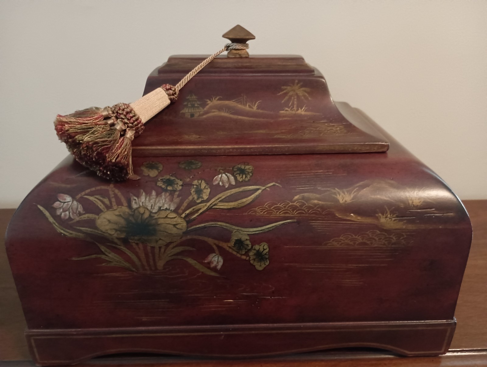Hand Painted Red Gold Chinoiserie Vintage Bombay Company Storage Box Chest 2001