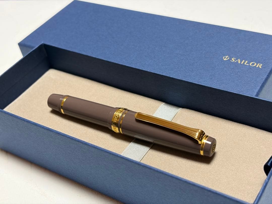 Sailor Pro Gear Slim Mini First Model Taupe 14K MF Nib Unused 1911