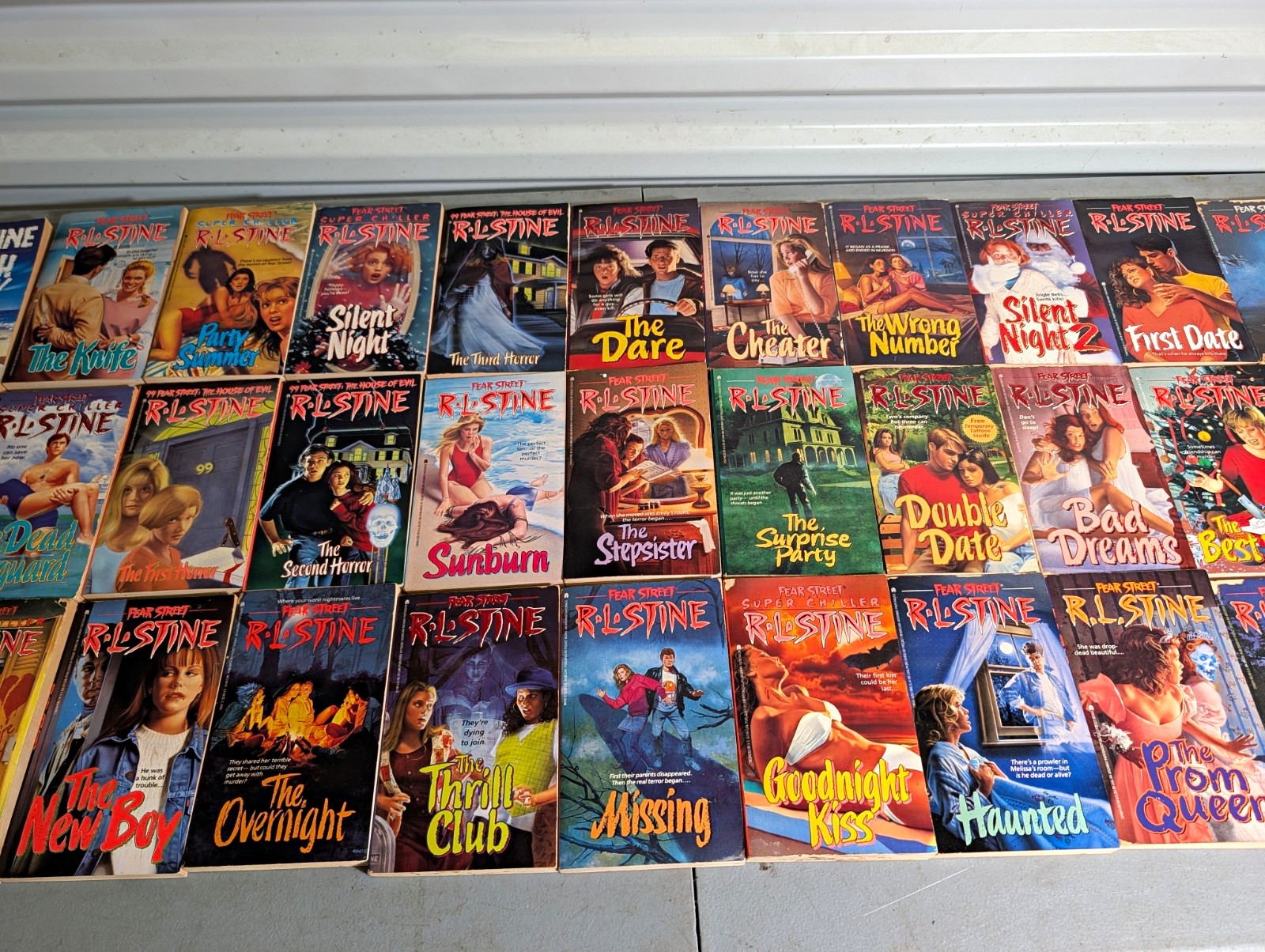 Huge VTG 90s RL Stine Fear Street Books Lot 37 Total Books