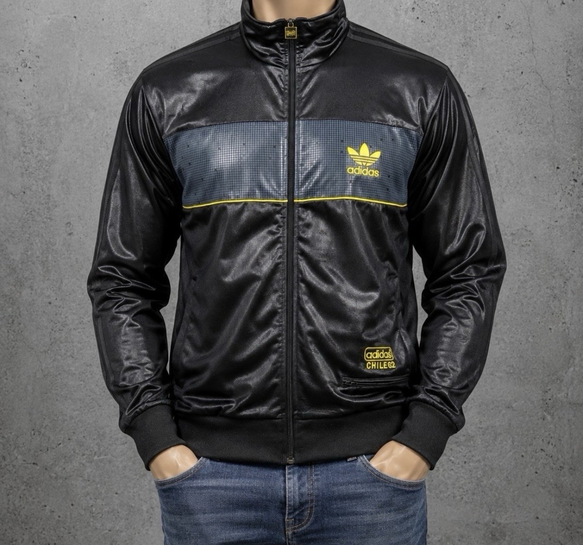 adidas Chile 62 Men’s Full Zip Tricot Track Jacket XL Black Grey Yellow adidas Chile 62 Men’s Full Zip Tricot Track Jacket XL Black Grey Yellow