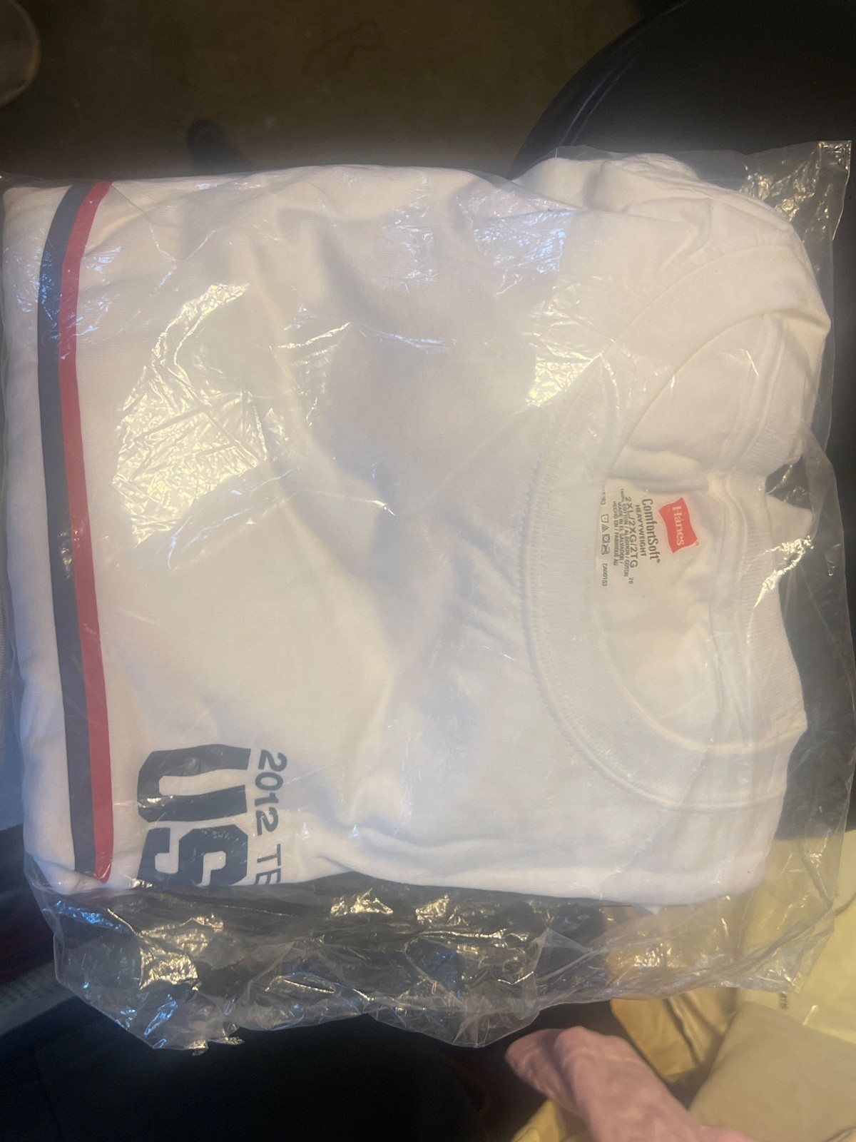VTG 2012 London Olympics Team USA Hanes White Long Sleeve Shirt Men\'s 2XL XXL