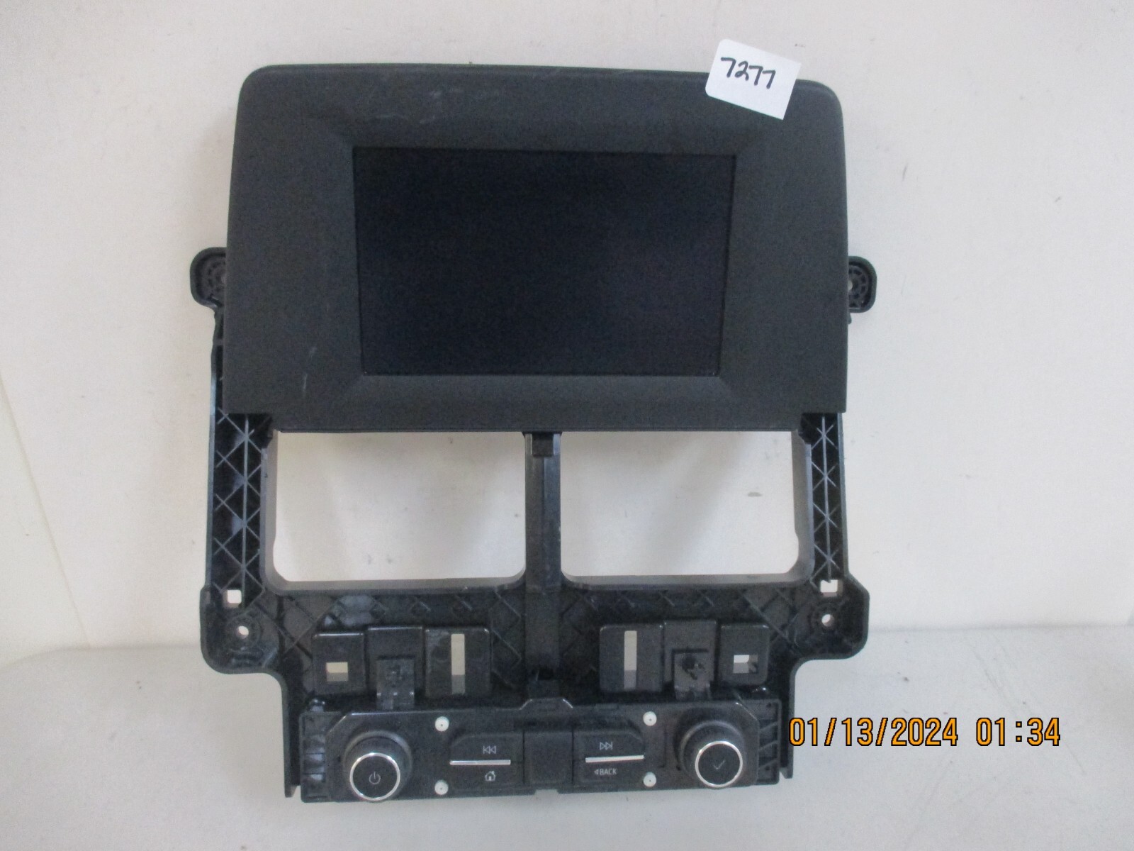 2021-23 Chevy Tahoe 8in. Touchscreen Radio Info Display 84805425 2021-23 Chevy Tahoe 8in. Touchscreen Radio Info Display 84805425