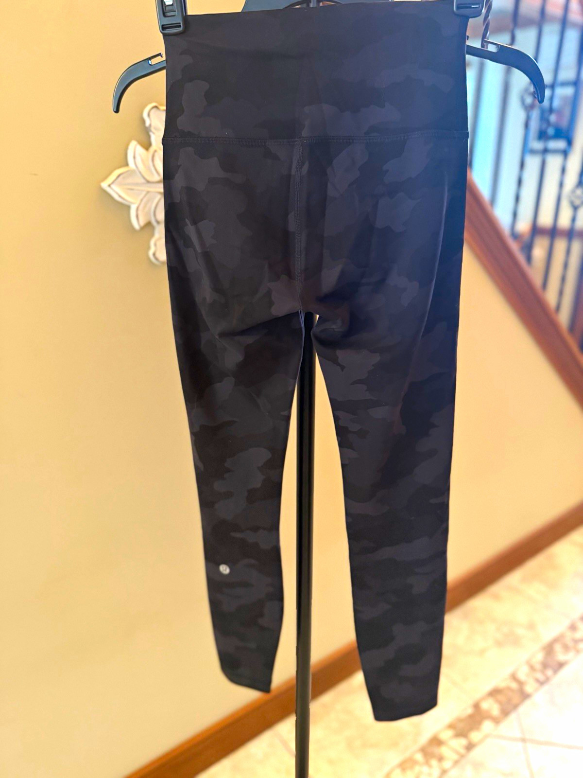 lululemon athletica Wunder Under High Rise Ankle Leggings 4 Black Gray Camo