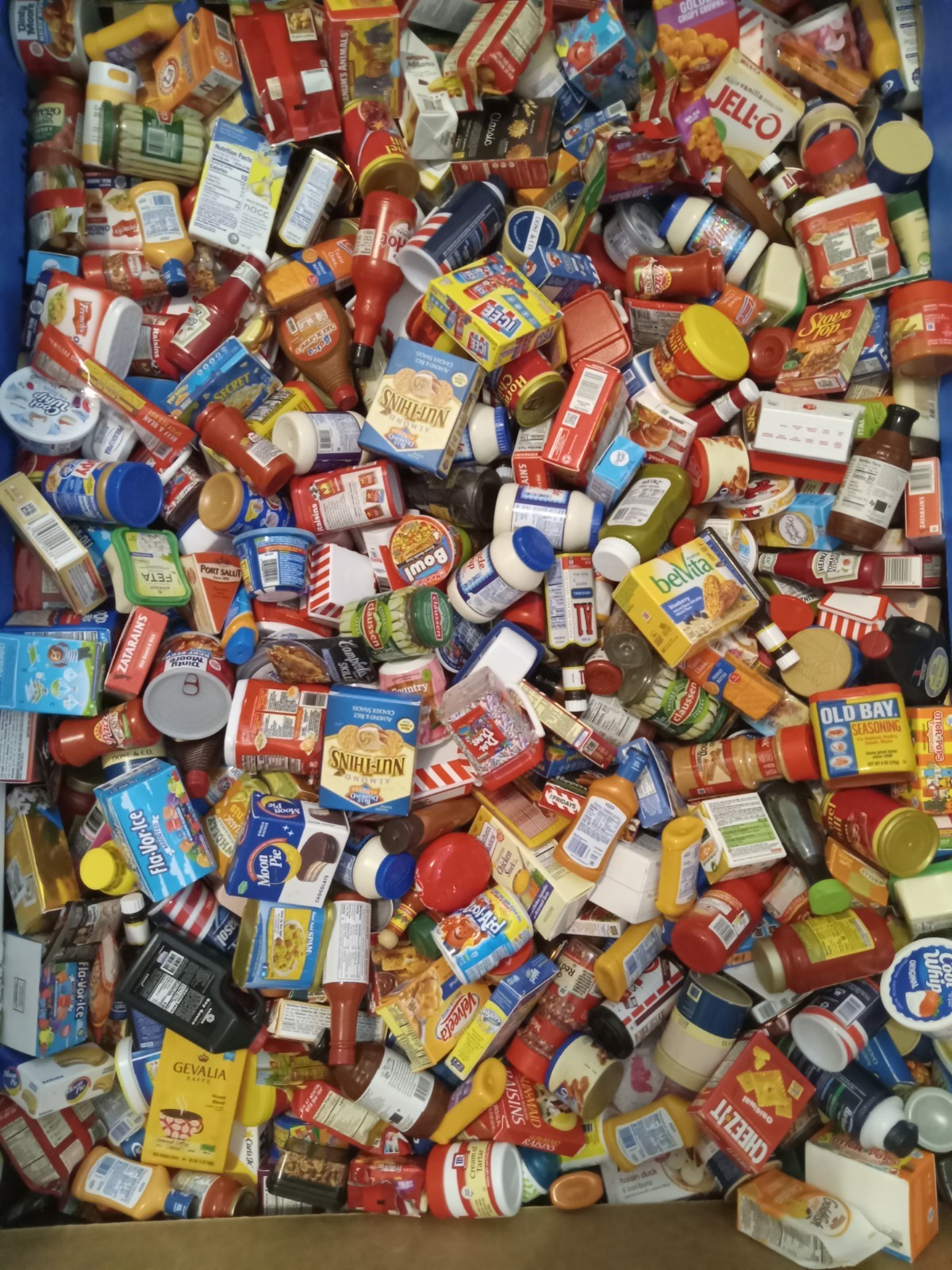 Huge Zuru Mini Brands lot 50+ items Huge Zuru Mini Brands lot 50+ items