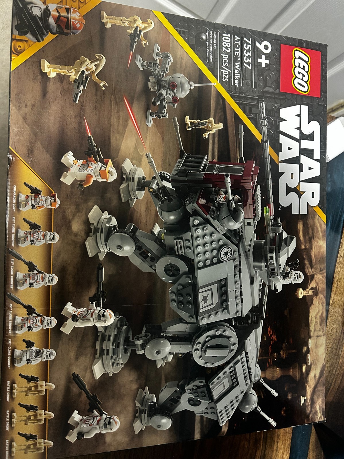LEGO Star Wars: AT-TE Walker (75337) LEGO Star Wars: AT-TE Walker (75337)