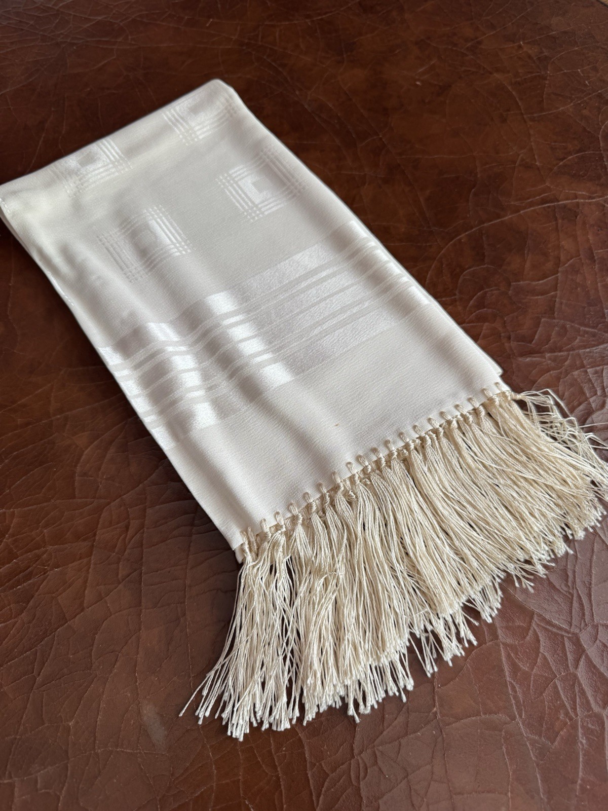 Circa 1940s Men’s Ivory Evening Scarf All Rayon Knotted Tassels