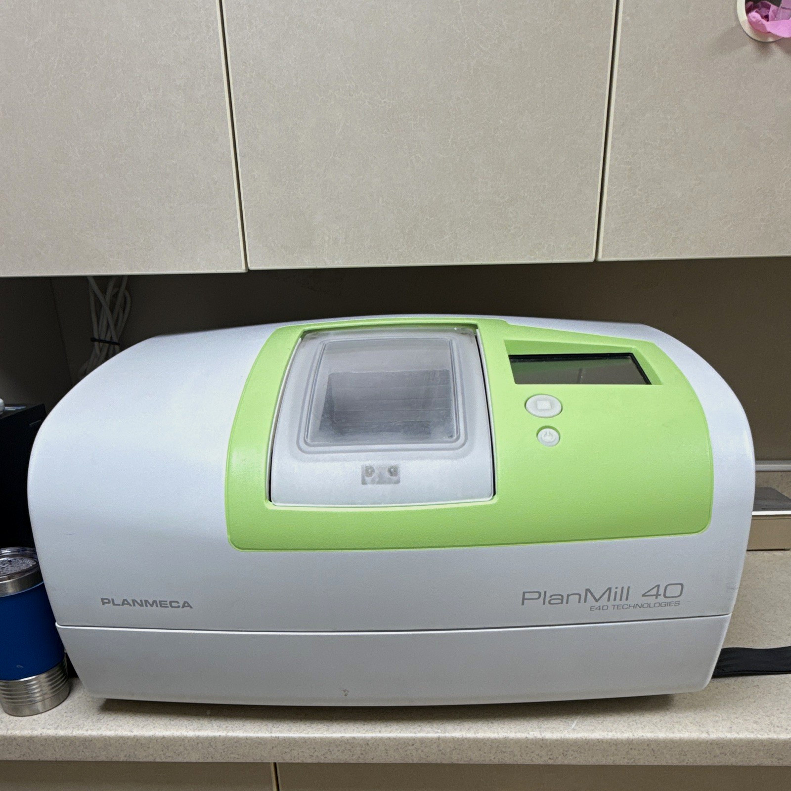 Planmeca PlanMill 40 Dental CAD/CAM Milling Machine for Dentistry & Dental Lab Planmeca PlanMill 40 Dental CAD/CAM Milling Machine for Dentistry & Dental Lab