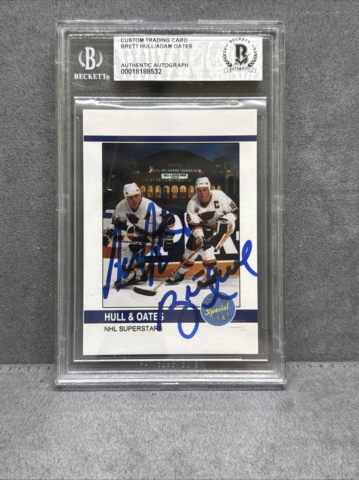 Brett Hull Adam Oates Signed Custom Card Beckett Witnessed Auto Blues HOF Brett Hull Adam Oates Signed Custom Card Beckett Witnessed Auto Blues HOF