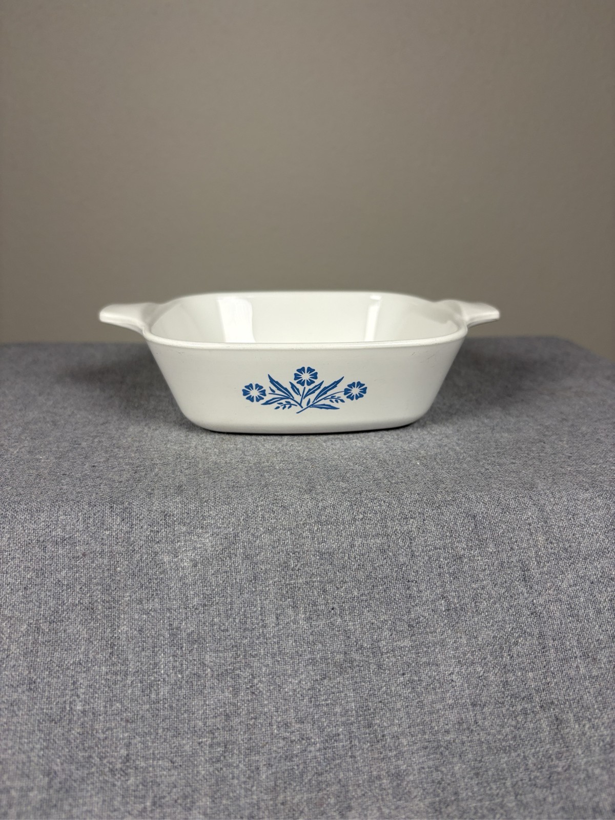 Corning Ware Blue Cornflower Petite Pan P-41 Casserole Dish 1 3/4 Cup Corning Ware Blue Cornflower Petite Pan P-41 Casserole Dish 1 3/4 Cup