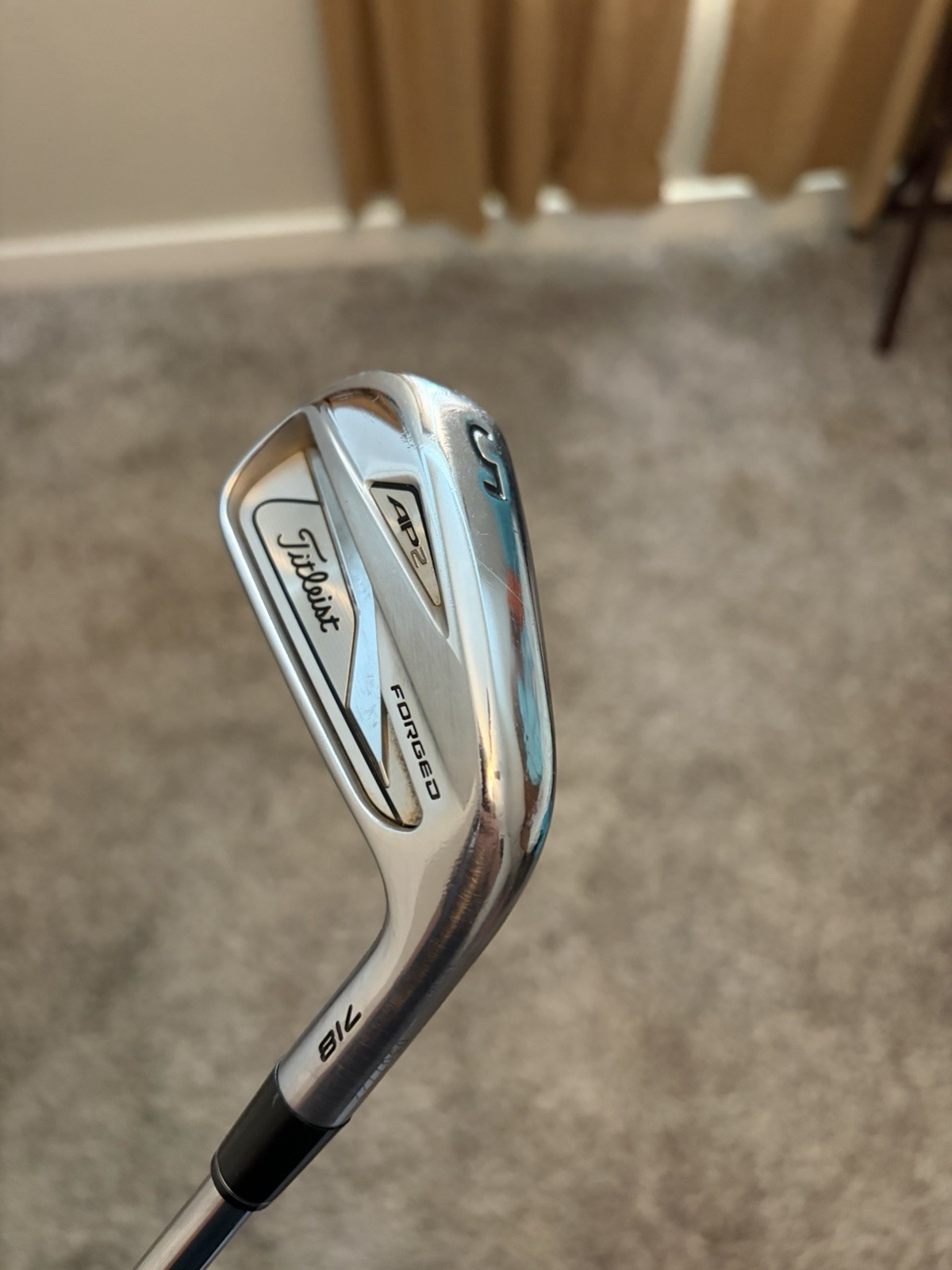Titleist 718 AP2 Forged Iron Set 5-PW (6 Clubs) AMT White S300 Right-Handed Titleist 718 AP2 Forged Iron Set 5-PW (6 Clubs) AMT White S300 Right-Handed
