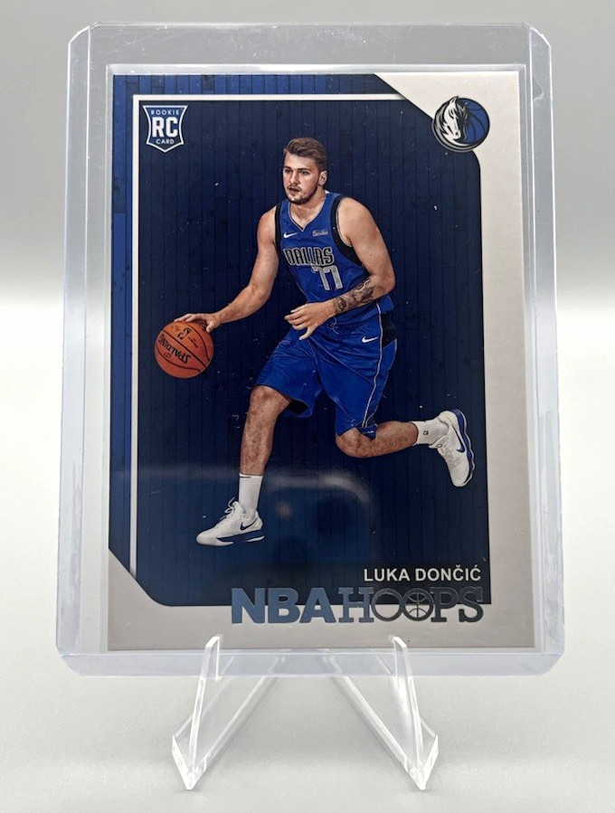 Panini 2018-19 NBA Hoops Luka Dončić Rookie #268 Dallas Mavericks Panini 2018-19 NBA Hoops Luka Dončić Rookie #268 Dallas Mavericks