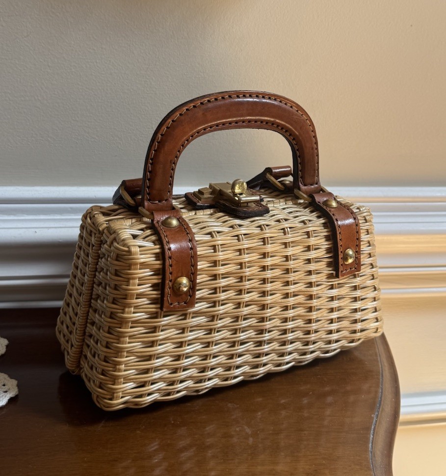Vintage 60s Small Wicker Purse Handbag Leather Top Handle Rare Box Bag Rare Vintage 60s Small Wicker Purse Handbag Leather Top Handle Rare Box Bag Rare