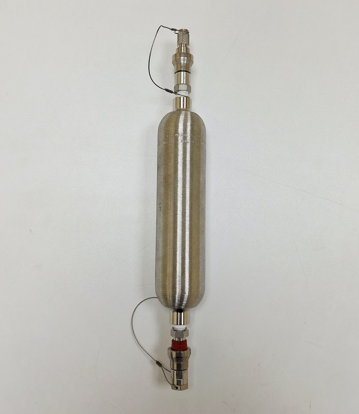Swagelok DOT-3E1800 WX1 M5366 / TC-3EM124 Sample Cylinder