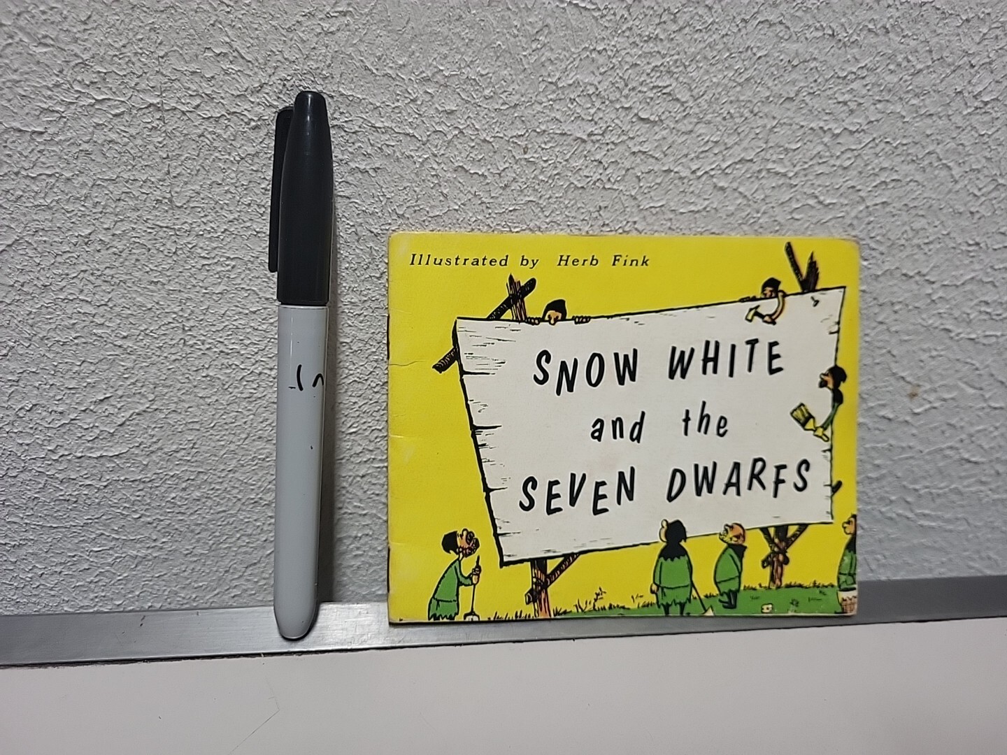 Snow White and The Seven Dwarfs 1963 Vtg Sc Book Herb Fink Snow White and The Seven Dwarfs 1963 Vtg Sc Book Herb Fink