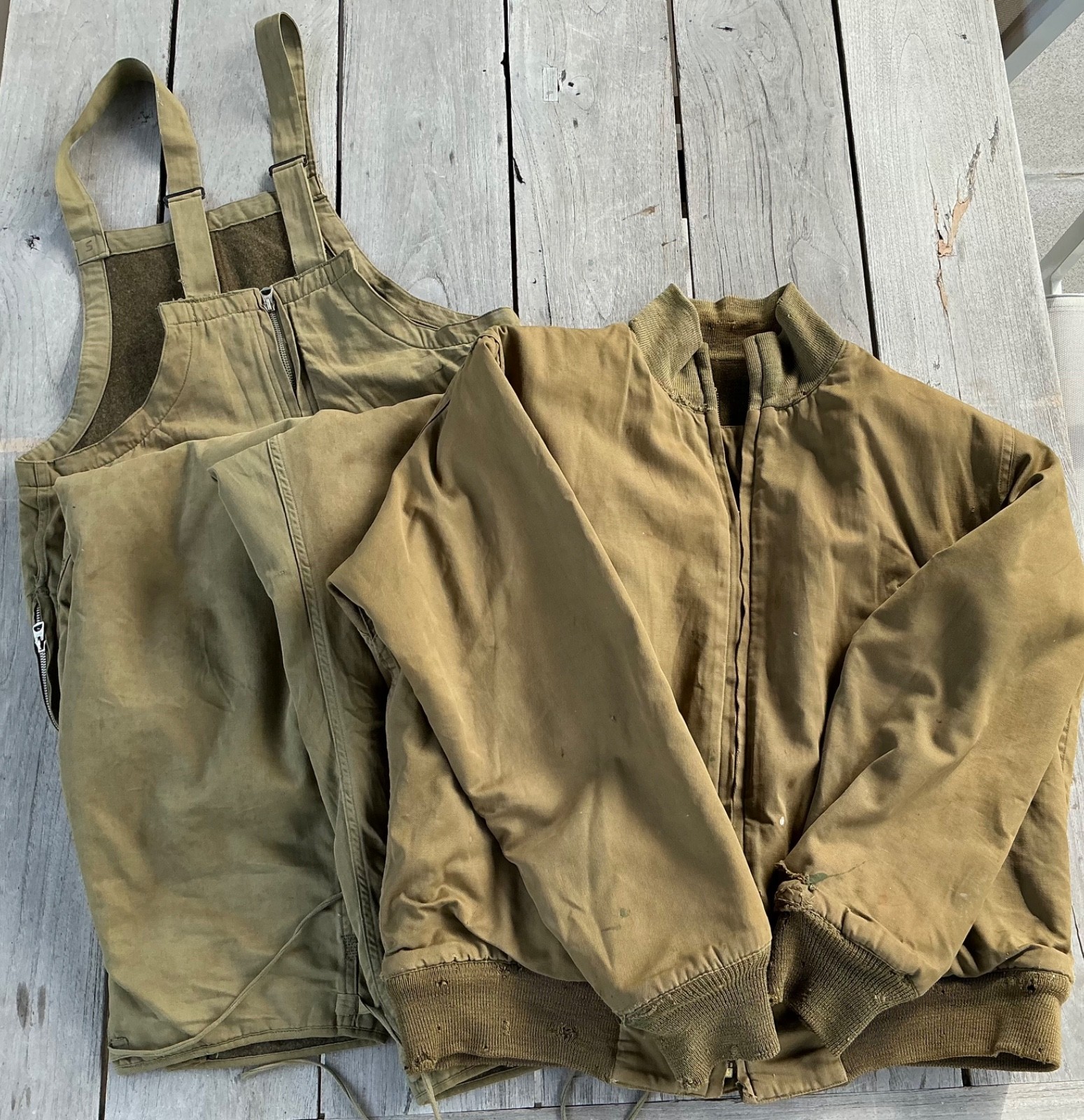 US WWII original Tanker jacket and trousers armored, airforce, airborne US WWII original Tanker jacket and trousers armored, airforce, airborne
