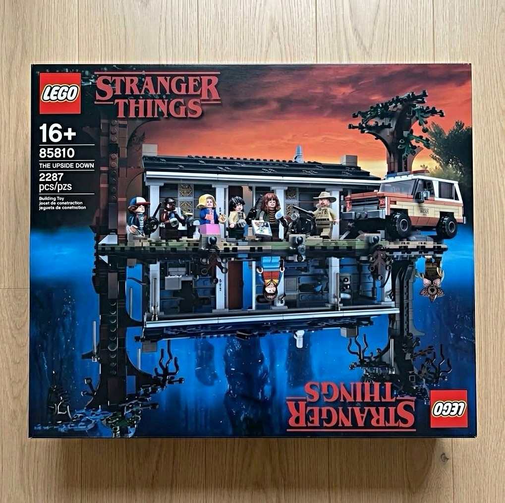 LEGO Stranger Things The Upside Down 85810 Complete Set 2287 Pcs Age 16+ Box LEGO Stranger Things The Upside Down 85810 Complete Set 2287 Pcs Age 16+ Box