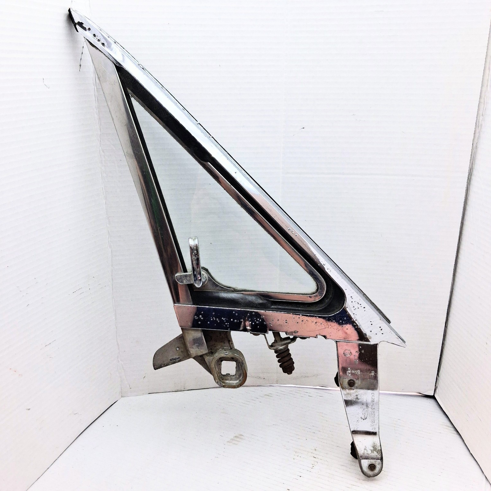 1964-1968 Ford Mustang Vent Window Glass Assembly LH Driver Side Original OEM 