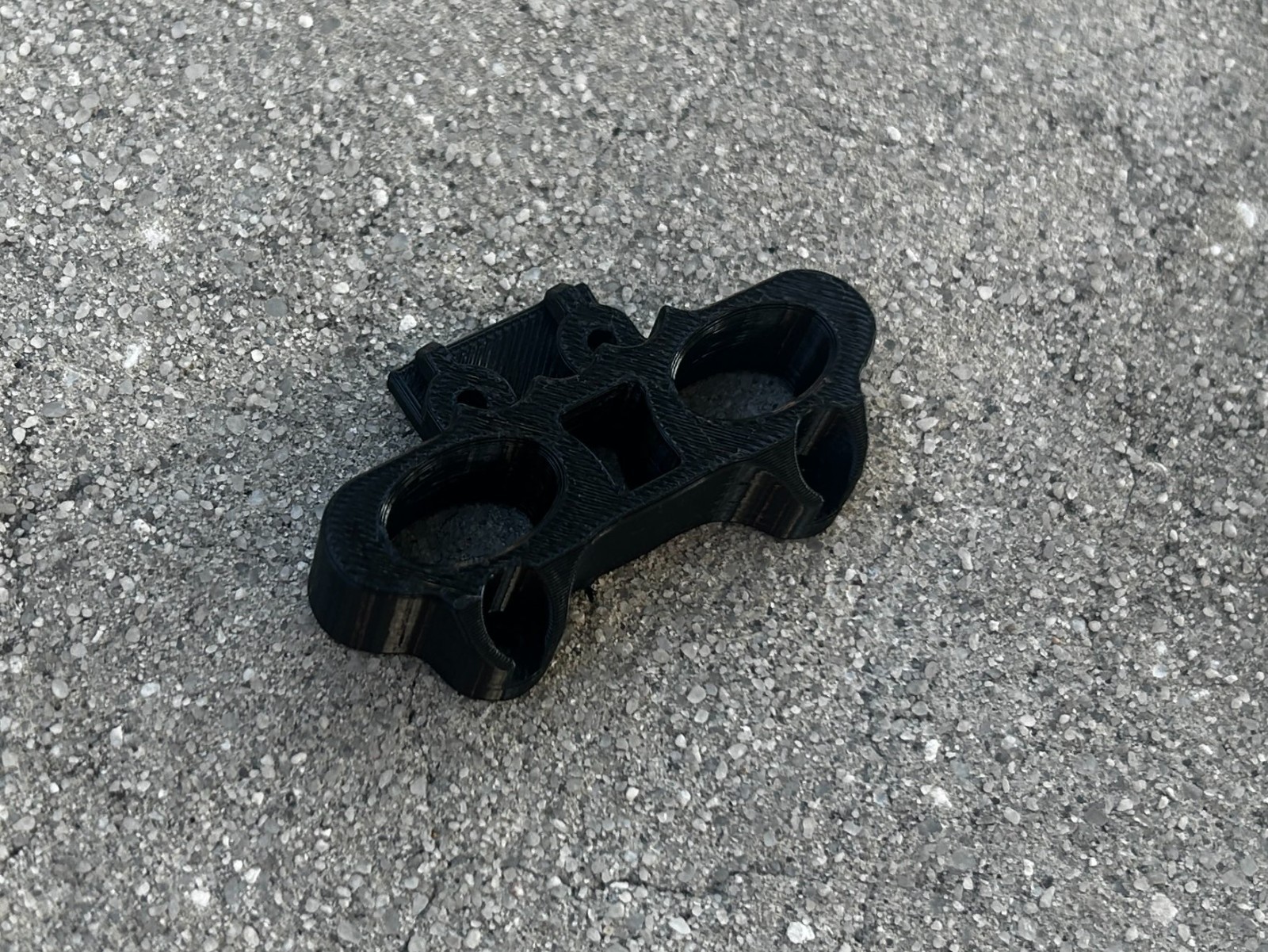 Outcast/Notorious/Talion 6S EXB V6 Front Bumper Support