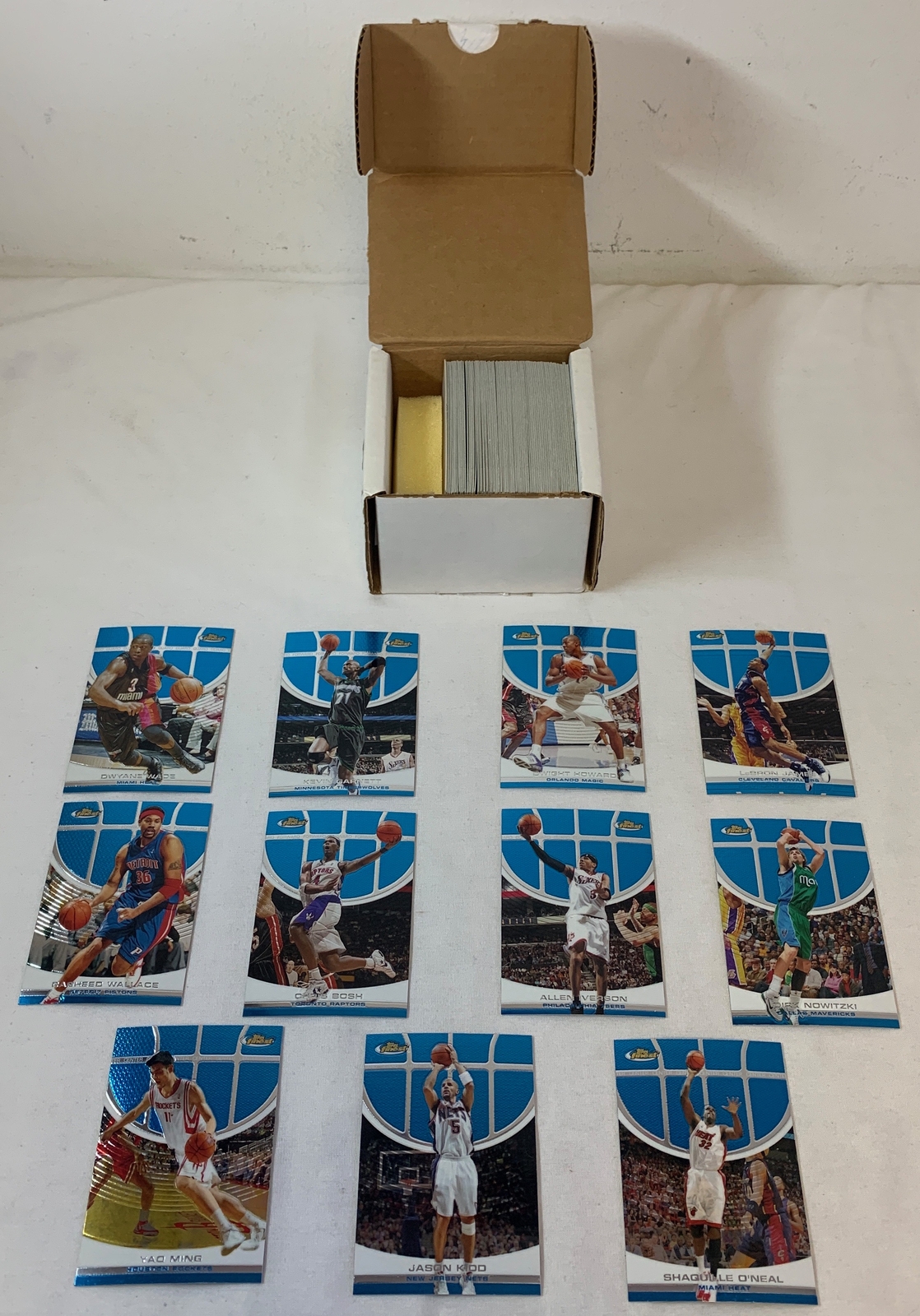 2005-06 Topps Finest basketball NEAR FULL BASE SET #1-100 ~only missing #33 Kobe 2005-06 Topps Finest basketball NEAR FULL BASE SET #1-100 ~only missing #33 Kobe