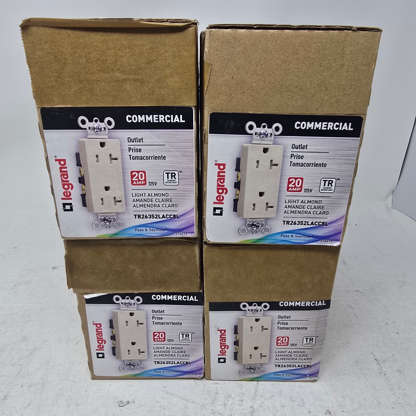 32 pc Legrand Commercial Outlet Light Almond 20a Tamper Resistant 115v DECORATOR 32 pc Legrand Commercial Outlet Light Almond 20a Tamper Resistant 115v DECORATOR