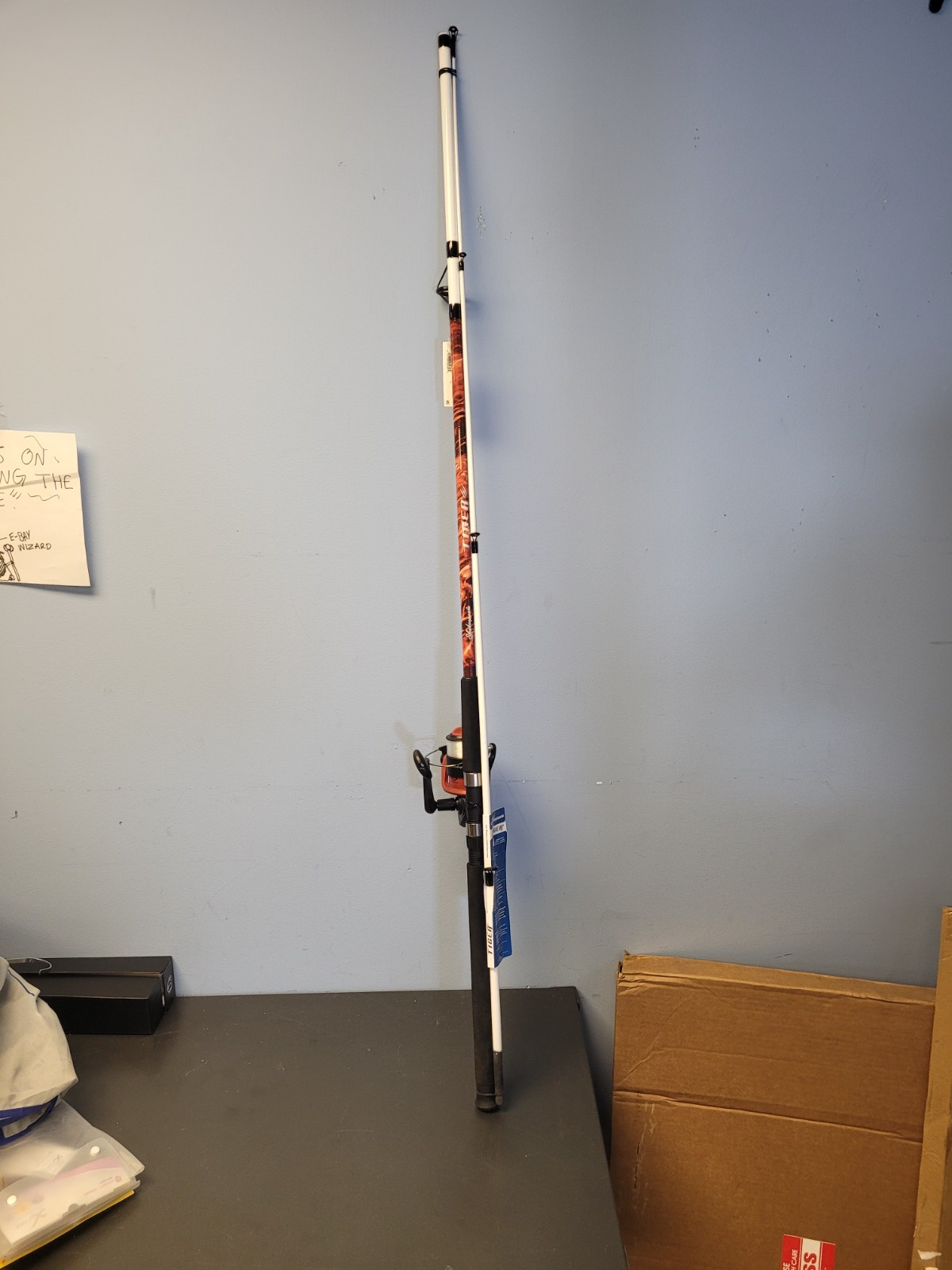 Shakespeare Tiger 9ft Spinning Fishing Rod and Reel Combo 17lb Pre-Spooled Shakespeare Tiger 9ft Spinning Fishing Rod and Reel Combo 17lb Pre-Spooled