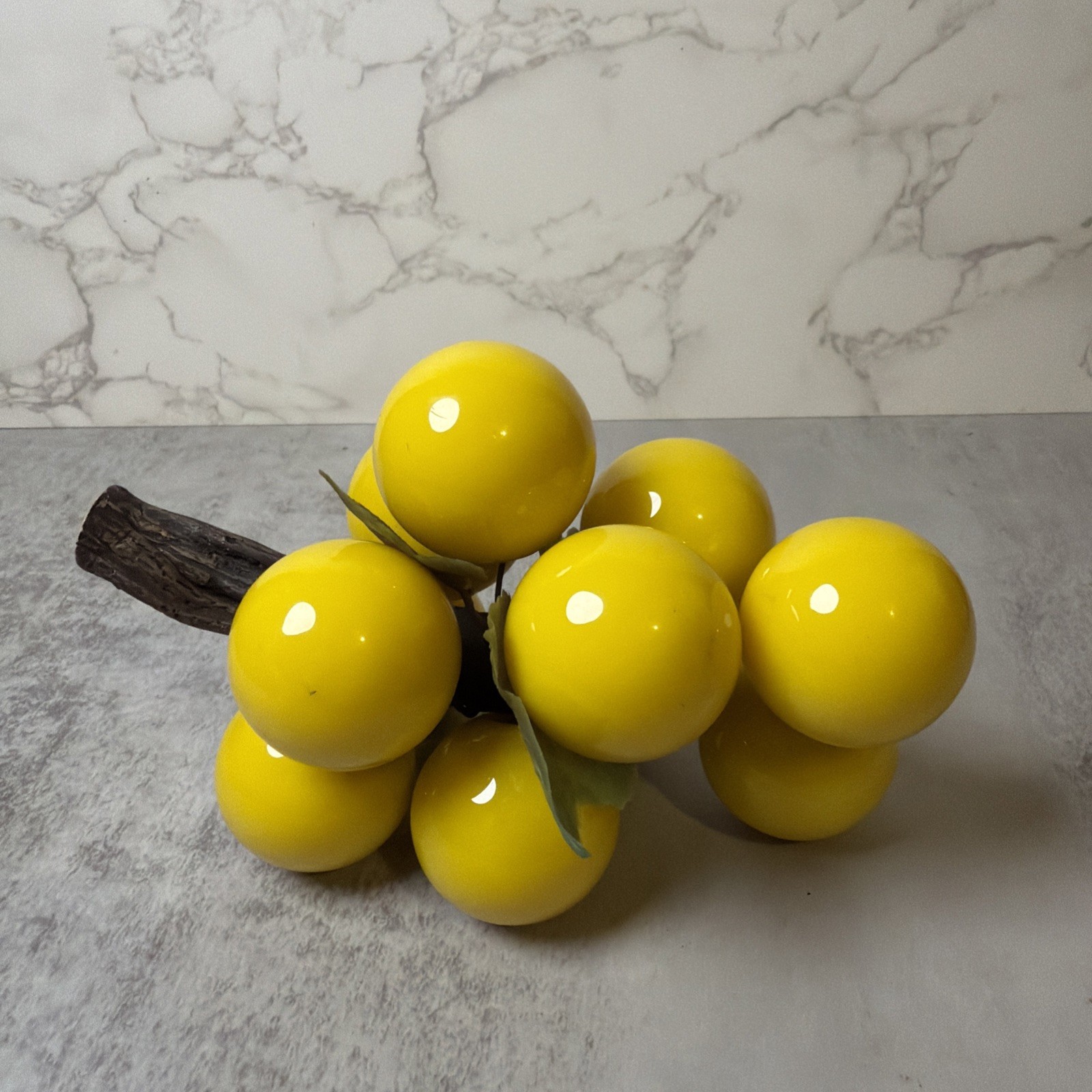 SUPERB Vintage MCM YELLOW Lucite Grapes 7” Long RARE LOOK SUPERB Vintage MCM YELLOW Lucite Grapes 7” Long RARE LOOK
