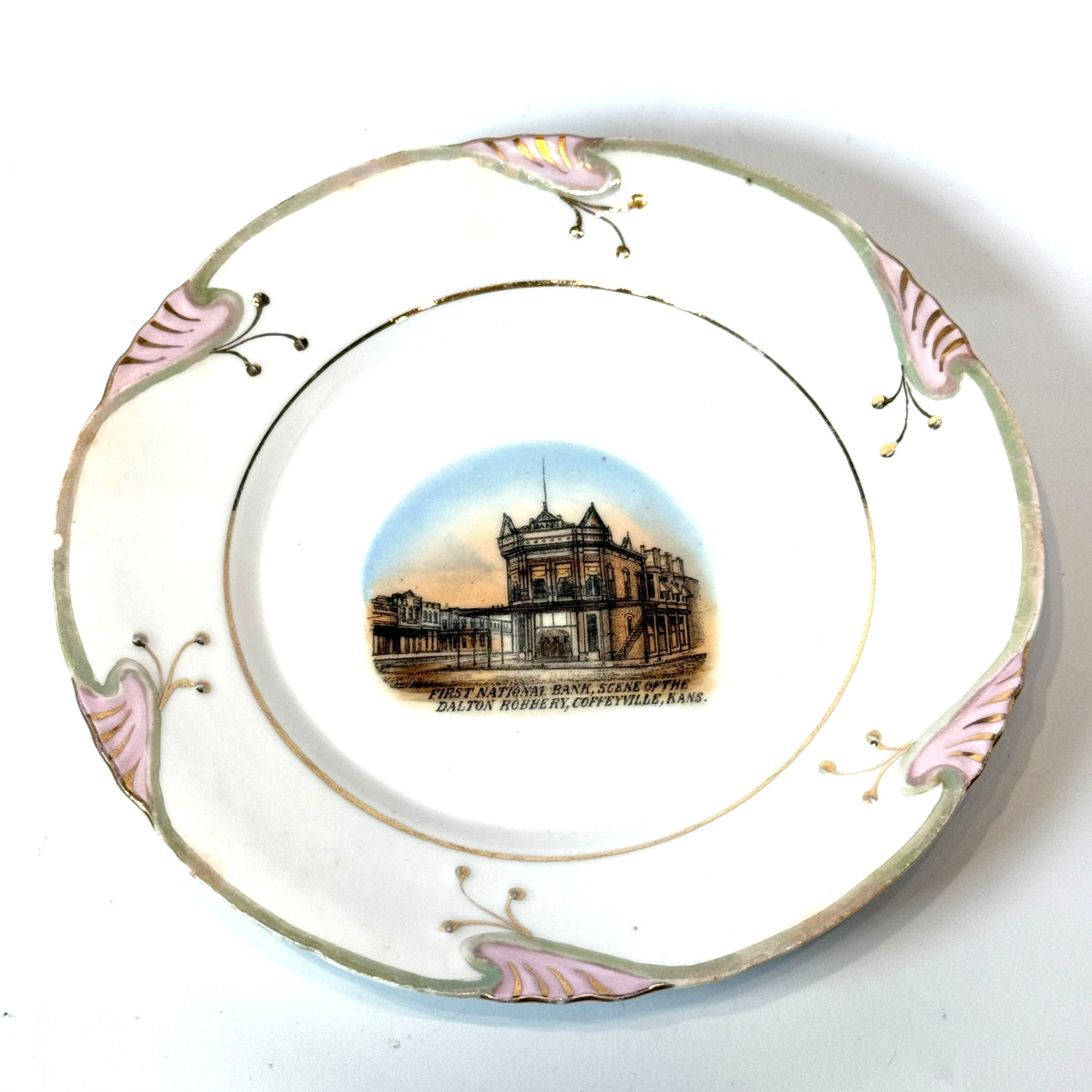 Coffeyville KS KANSAS Dalton BANK ROBBERY Antique Souvenir RARE China Dish Plate Coffeyville KS KANSAS Dalton BANK ROBBERY Antique Souvenir RARE China Dish Plate