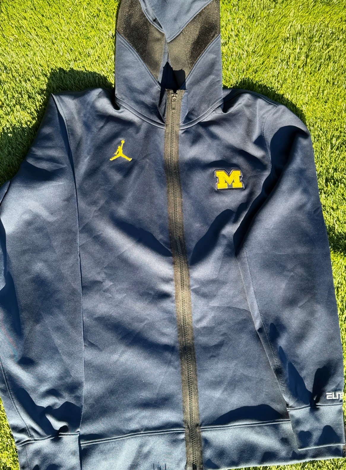 Nike Elite PE Hoodie Men’s Michigan Wolverines Jordan Showtime Hoodie L-Tall Nike Elite PE Hoodie Men’s Michigan Wolverines Jordan Showtime Hoodie L-Tall