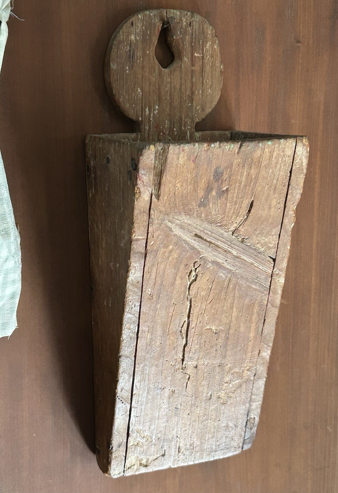 Primitive Antique Wall/ Knife Box, 1800’s Square Nailed Primitive Antique Wall/ Knife Box, 1800’s Square Nailed
