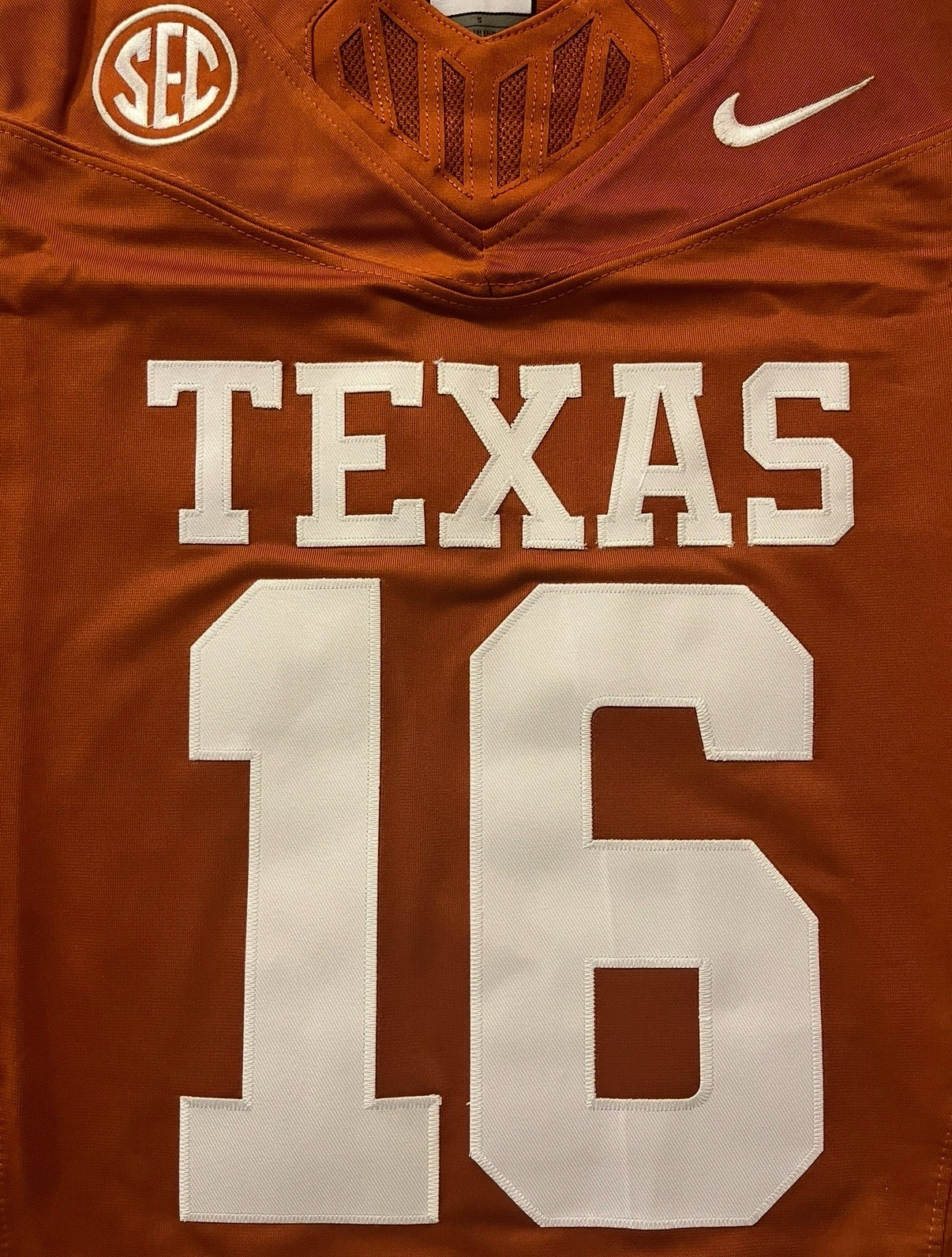 Arch Manning Burnt Orange Texas Longhorns Jersey Field FUSE Stitched 16 NWT Arch Manning Burnt Orange Texas Longhorns Jersey Field FUSE Stitched 16 NWT